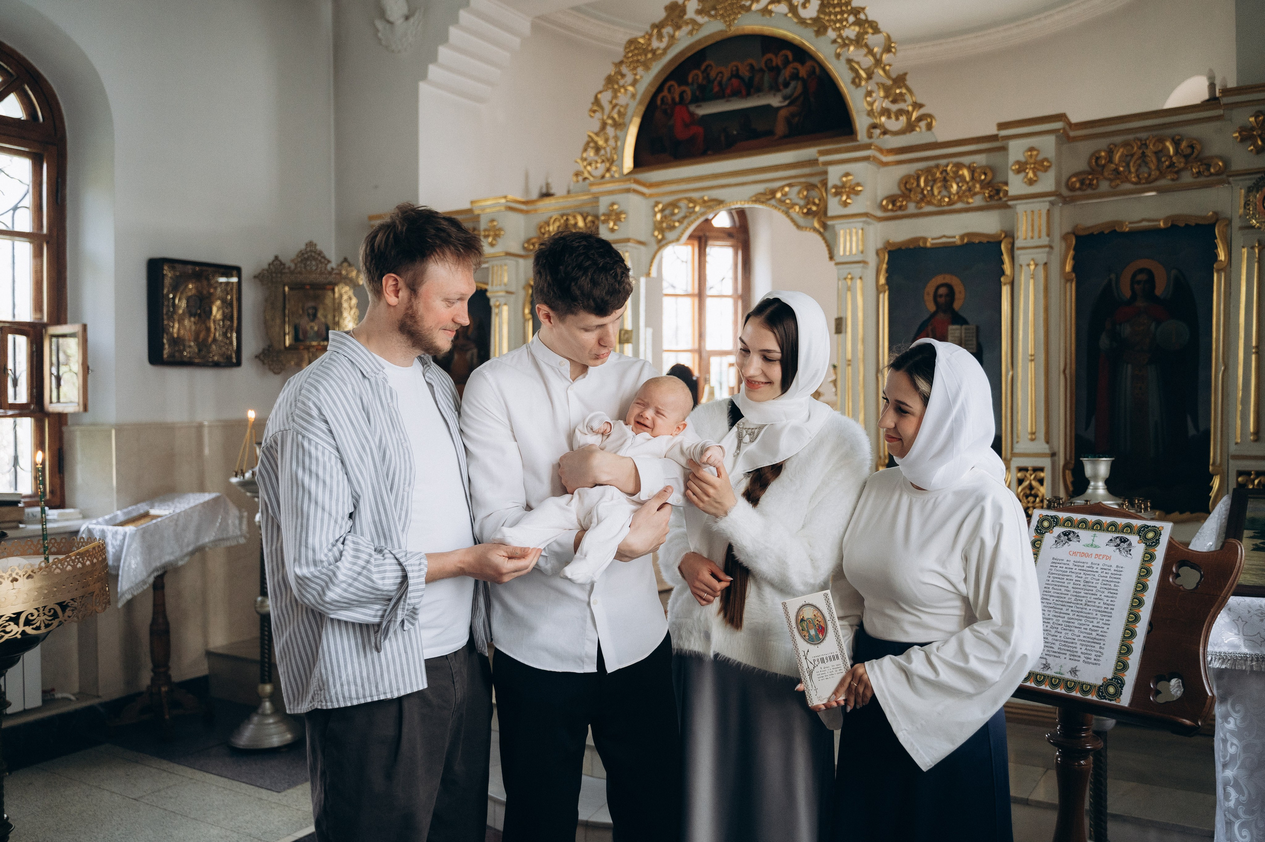 Крещение Артура (Храм Марии Магдалины). Семейный фотограф в Минске Дарья Дреко