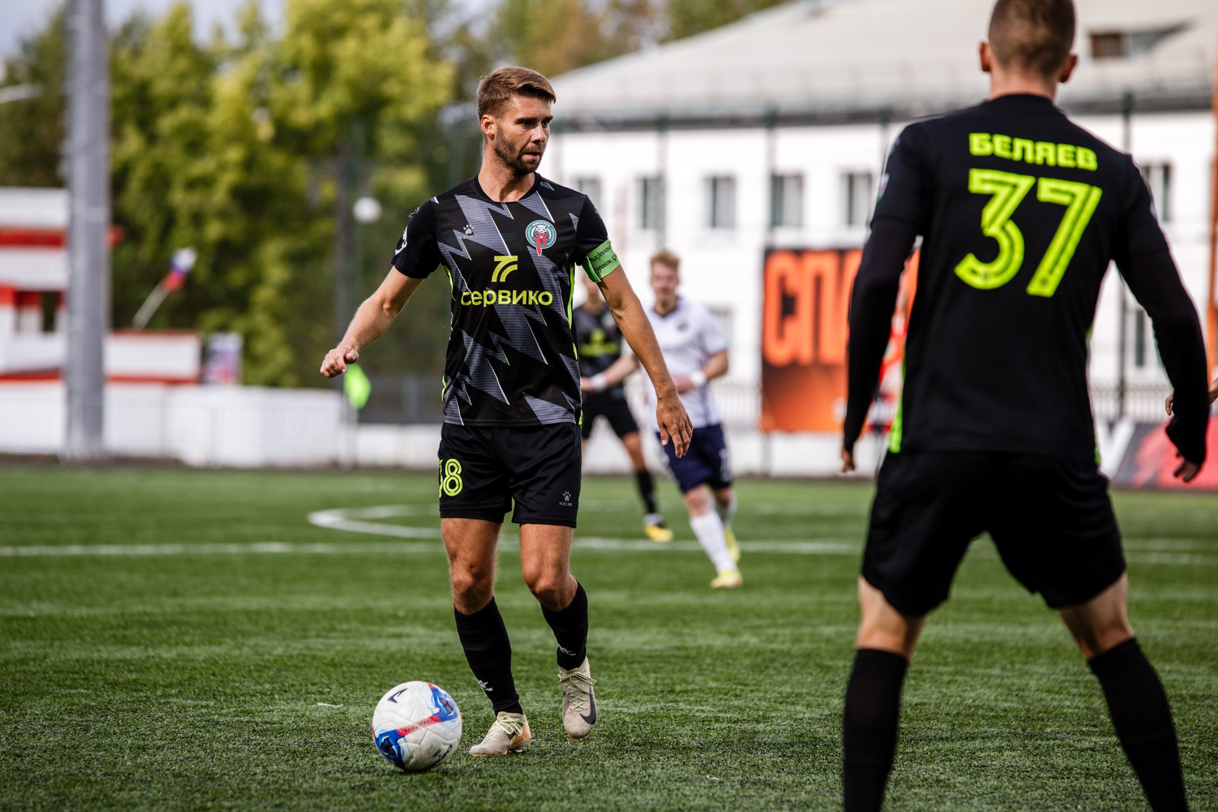 Первенство России по футболу LEON-Вторая лига Б | ФК Иркутск — Космос (Долгопрудный) | 14.09.25. Фотограф в Иркутске Евгения Айвазова