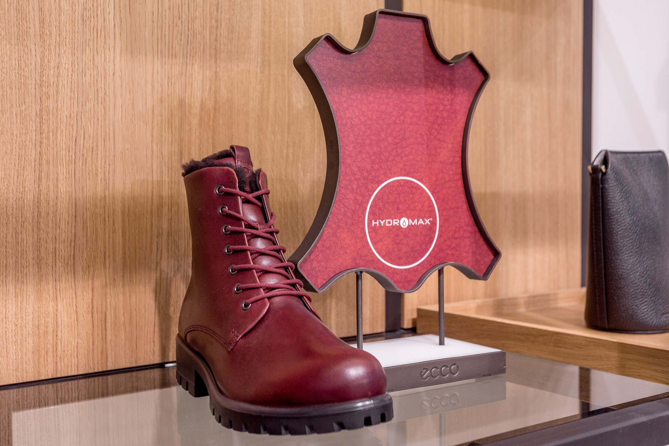 Shops. Interior photographer Vitalii in Portland and Vancouver