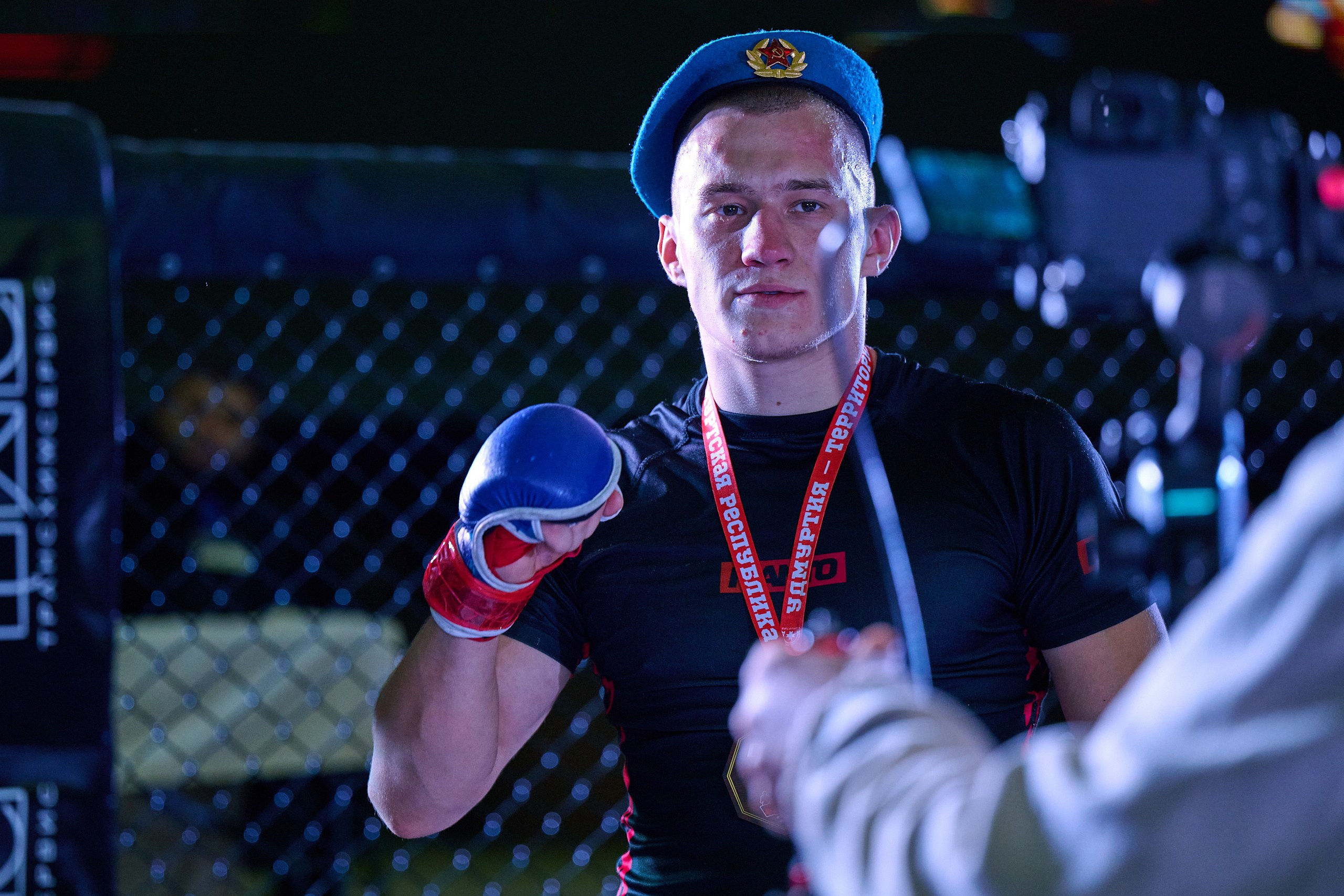 ММА. Битва на Иже-4. Спортивный репортажный фотограф в Ижевске Сергей Мерзляков