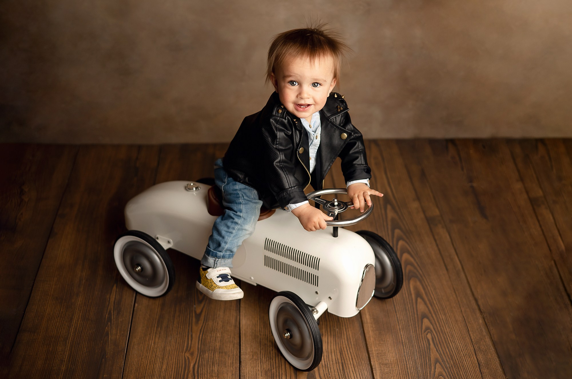 Стоимость малыши постарше. Фотограф новорожденных