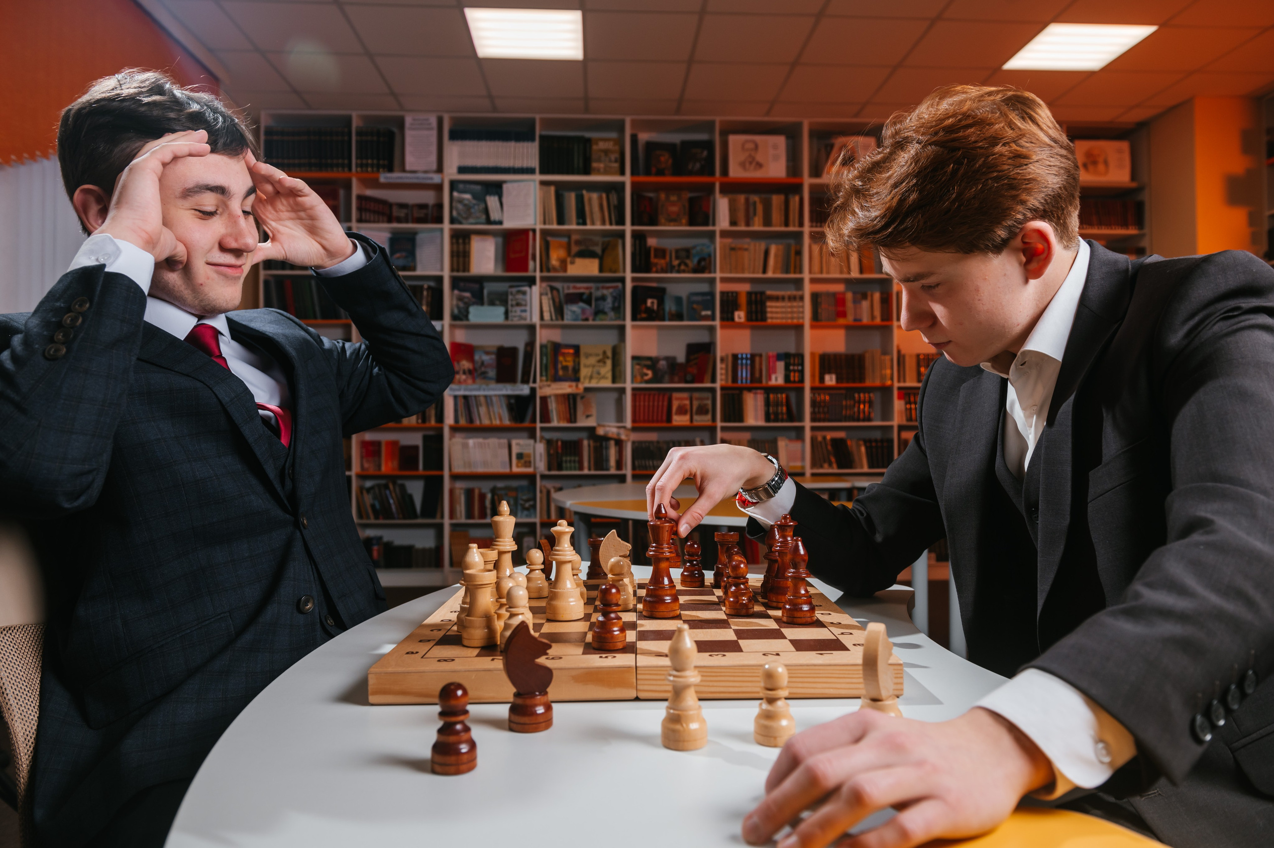 Старшие классы. Современные выпускные альбомы в Новосибирске