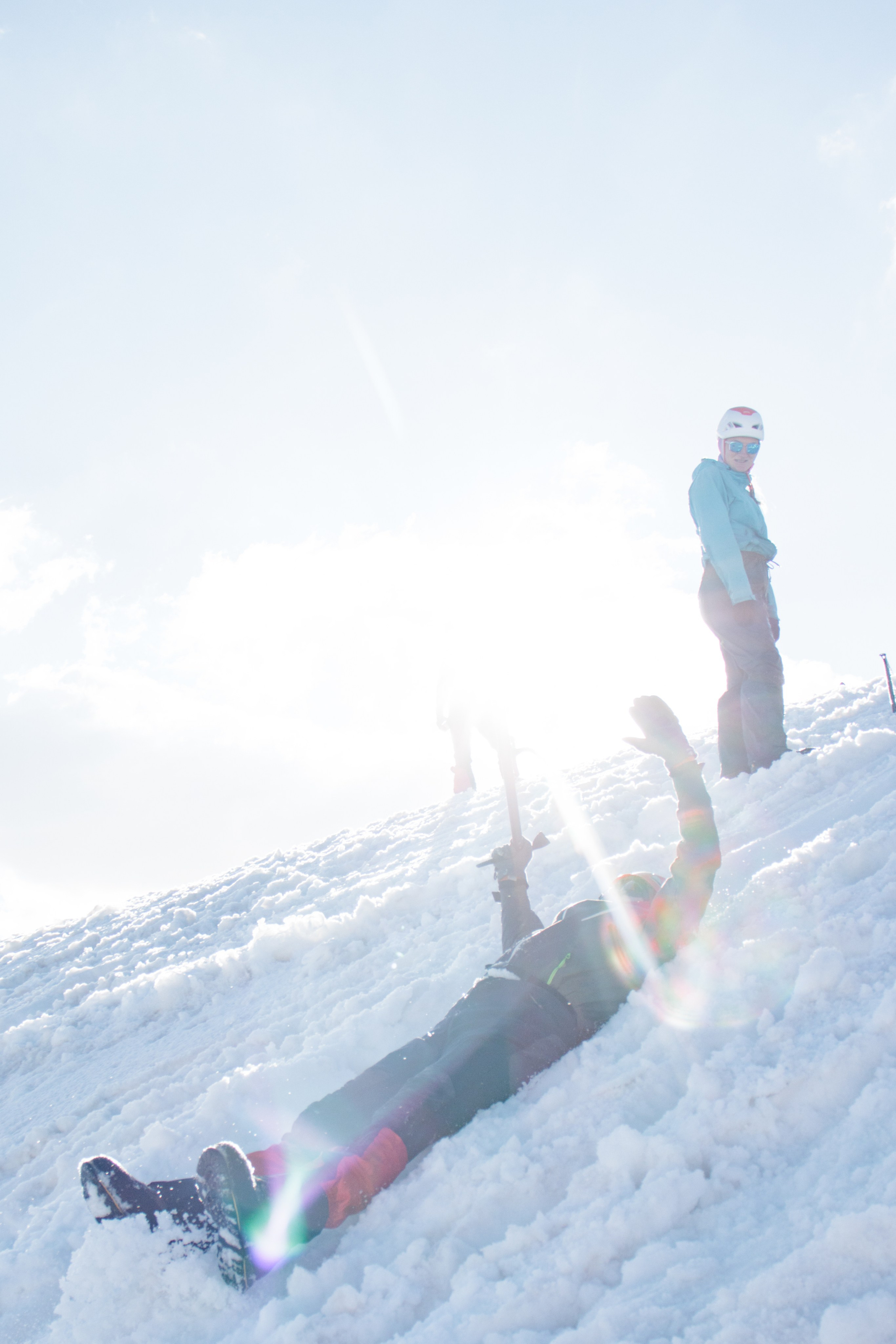 Снежно-ледовые занятия. Фотограф на трекинг и восхождение Эльбрус, Приэльбрусье. Елизавета Бобок