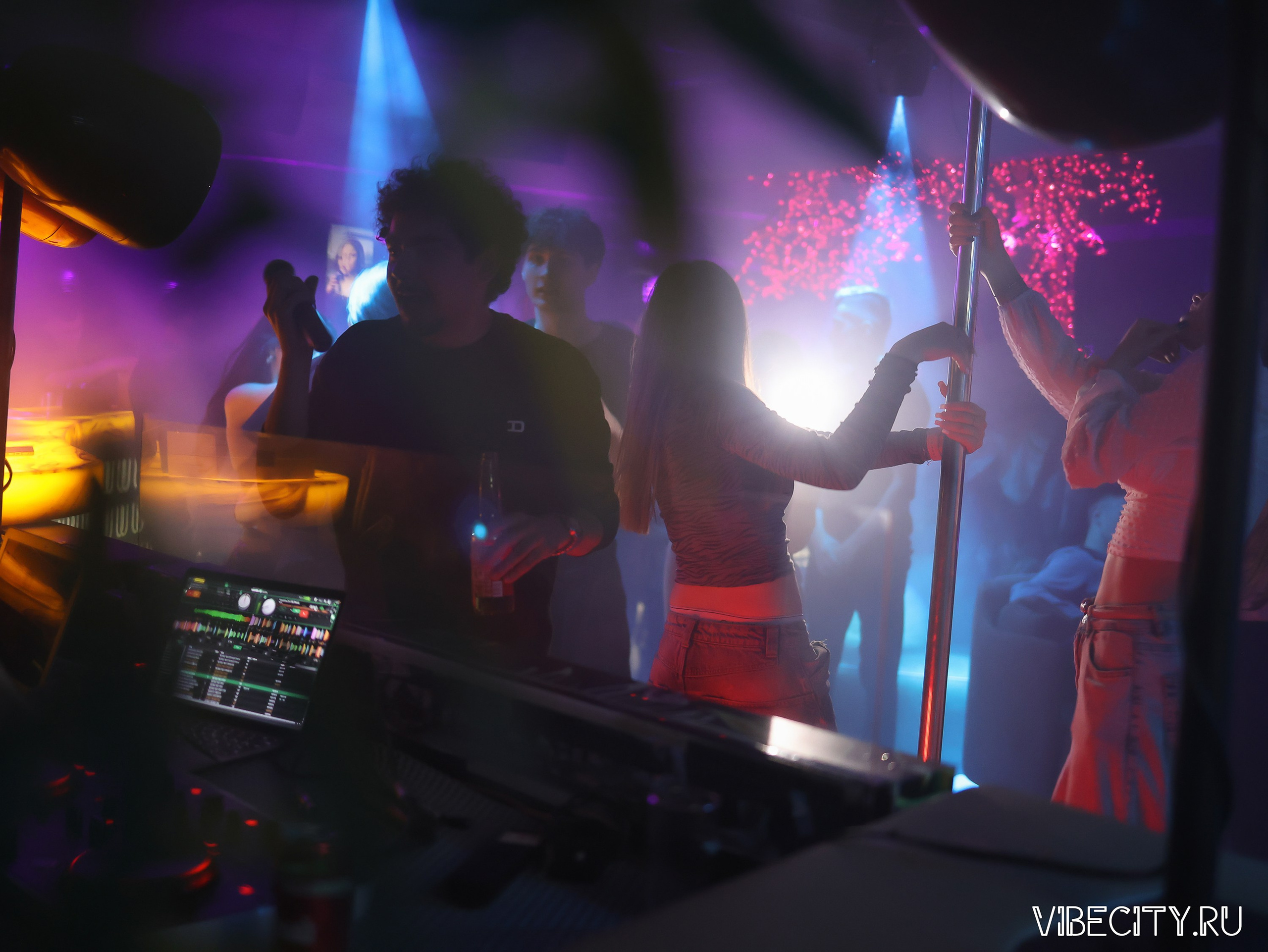 DOUBLE U. VIBECITY.RU Вайб Сити Ру Фоторепортажи Фотоотчеты Калининград