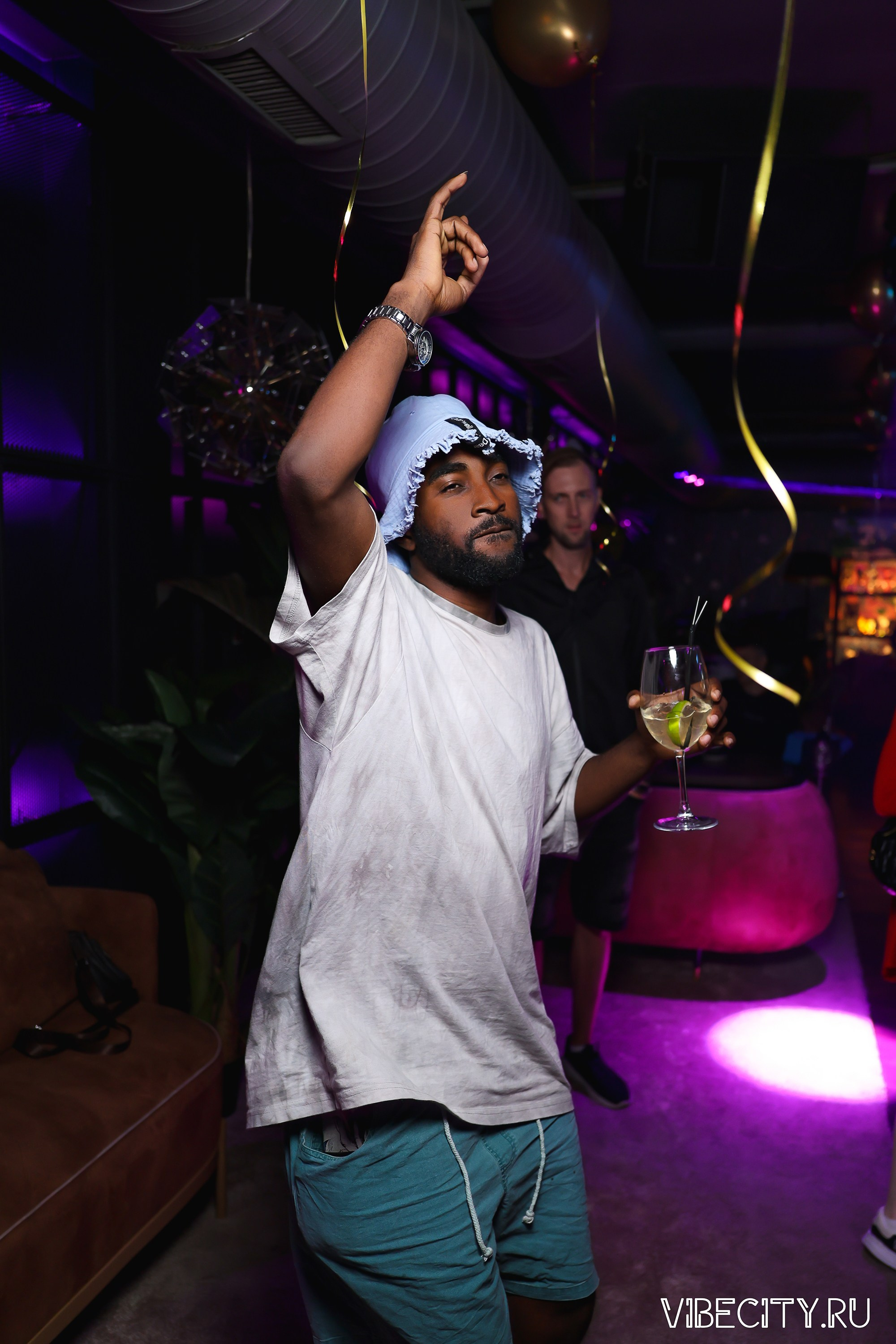 DOUBLE U. VIBECITY.RU Вайб Сити Ру Фоторепортажи Фотоотчеты Калининград