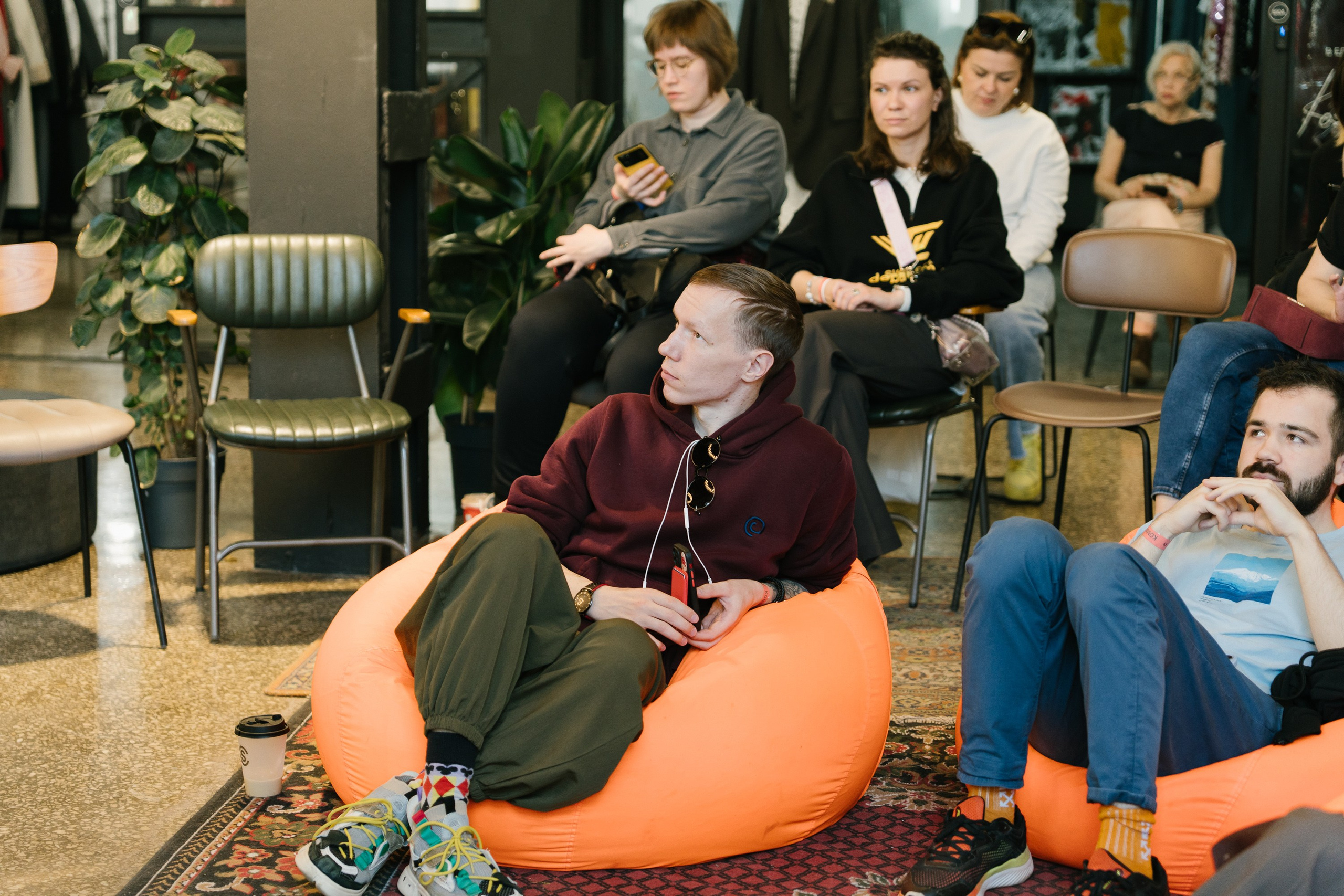 Диджитал коммуналка | ТОМАТ. ИТВИ