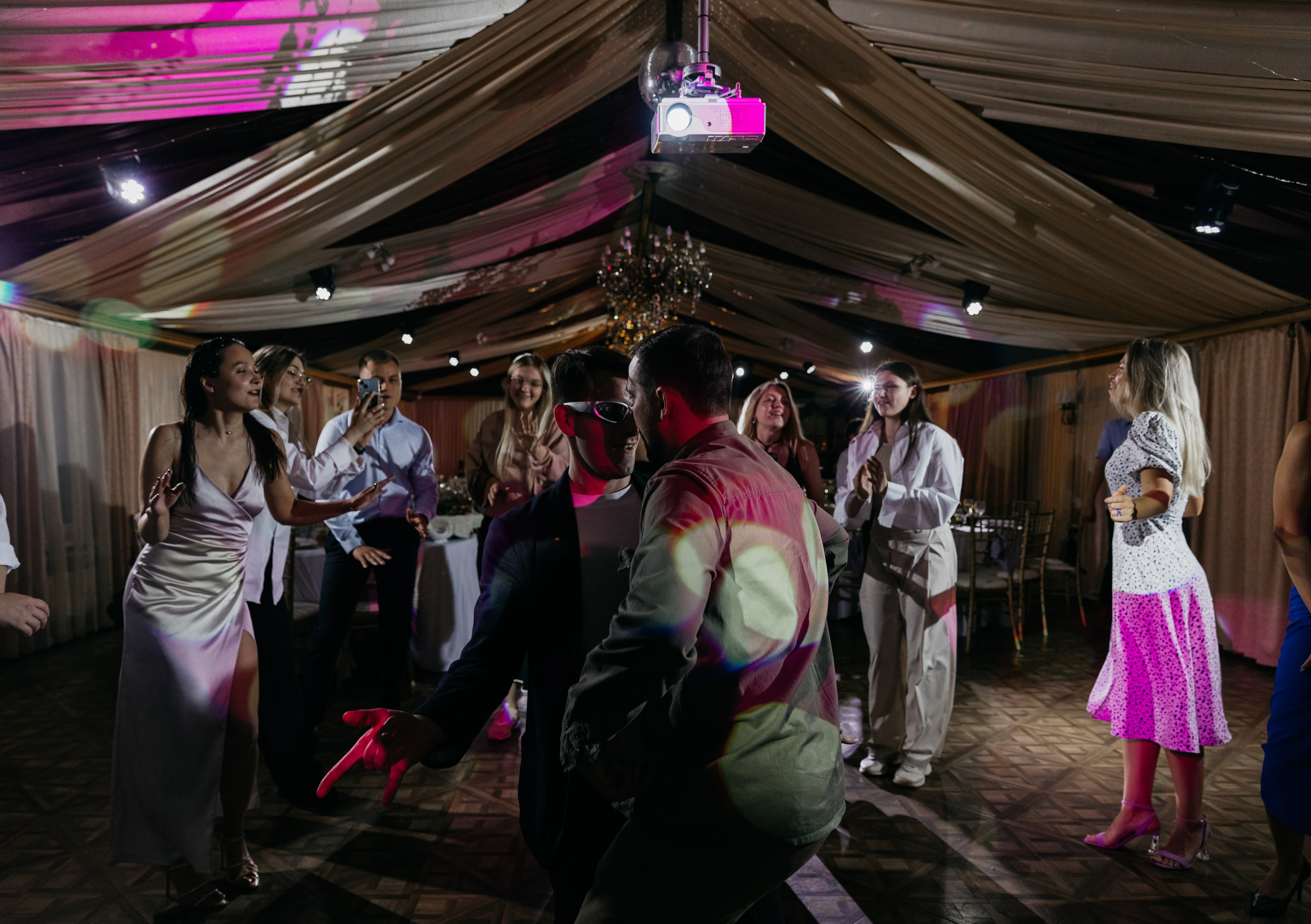 Все мы ищем что-то настоящее. Свадебный фотограф в Санкт-Петербурге