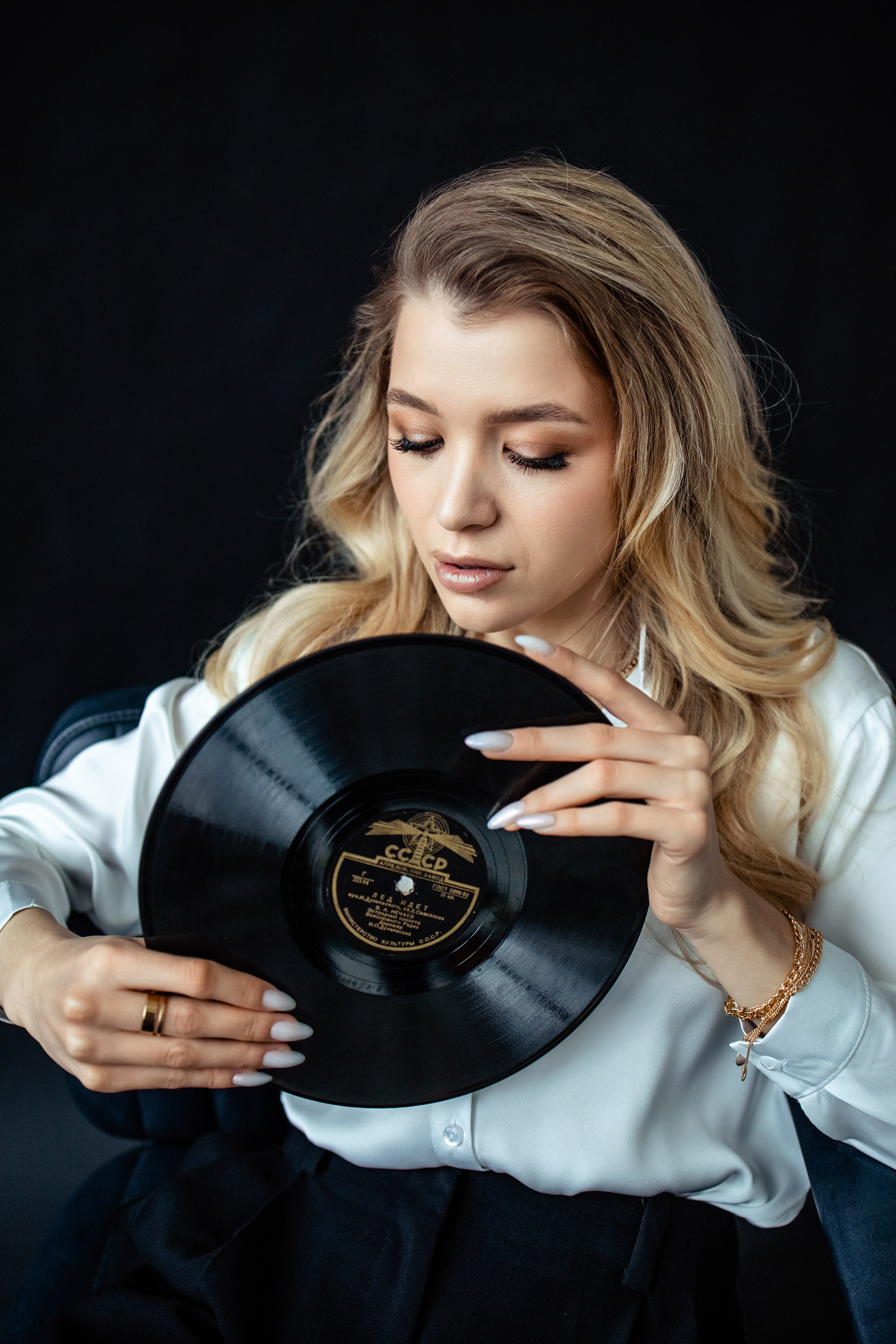 АНЯ. Фотограф женского контента Мария Логунова