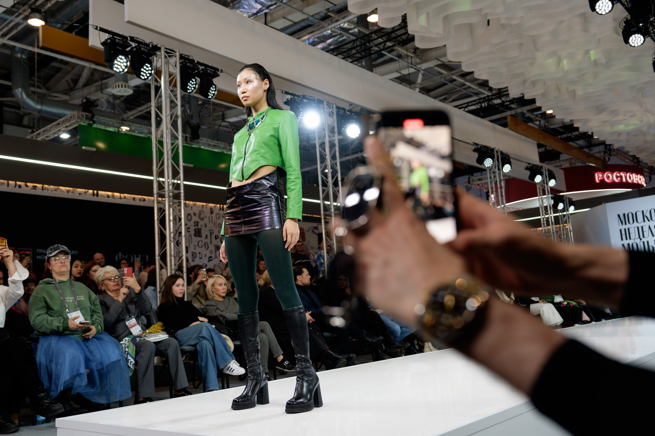 Moscow Fashion Week 2024 весна. Фотограф Николай Прокофьев модельные тесты в Москве