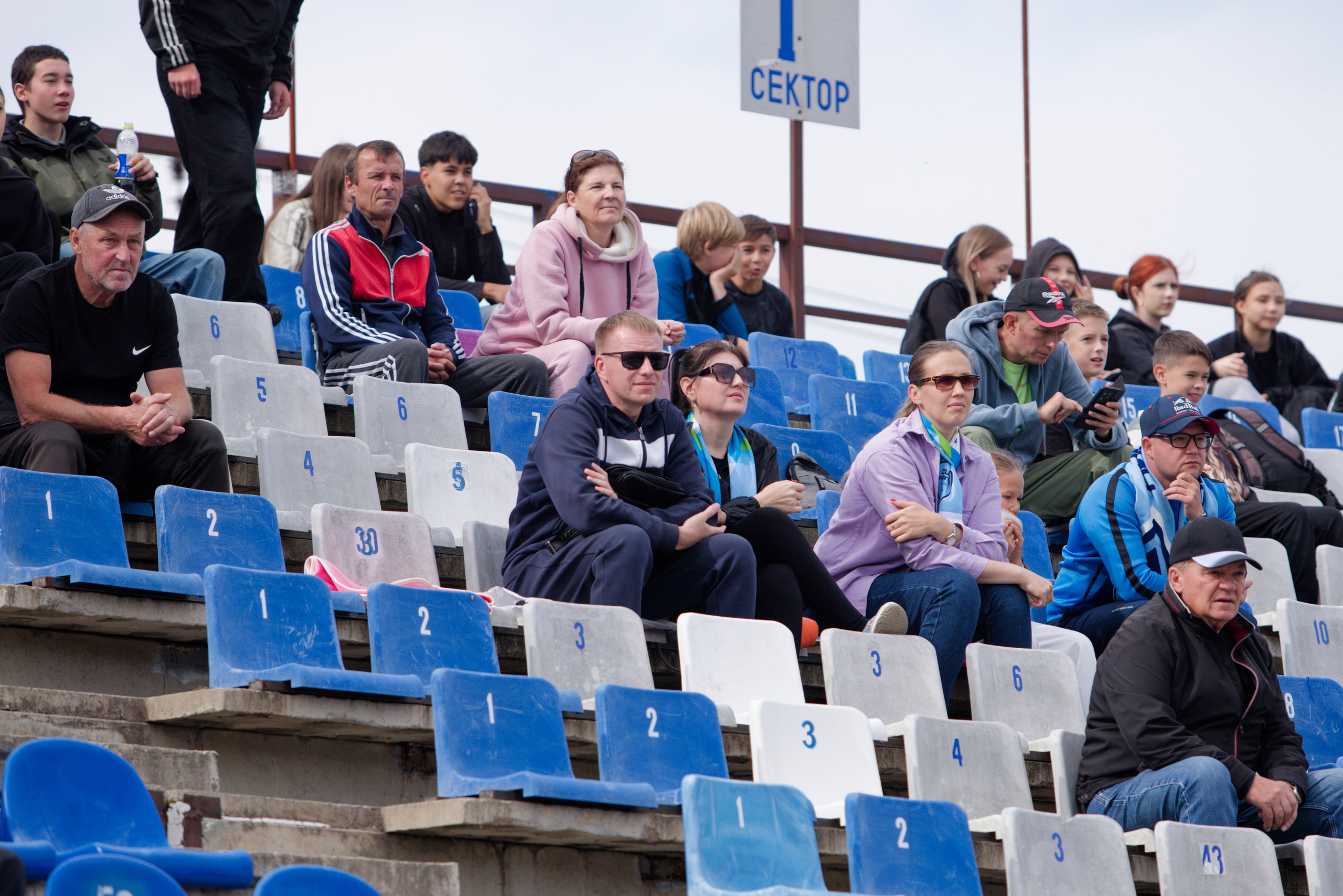 Матч ЮФЛ Сахалин-Хабаровск (U-16). Кутузов Евгений Фотограф в Южно-Сахалинске