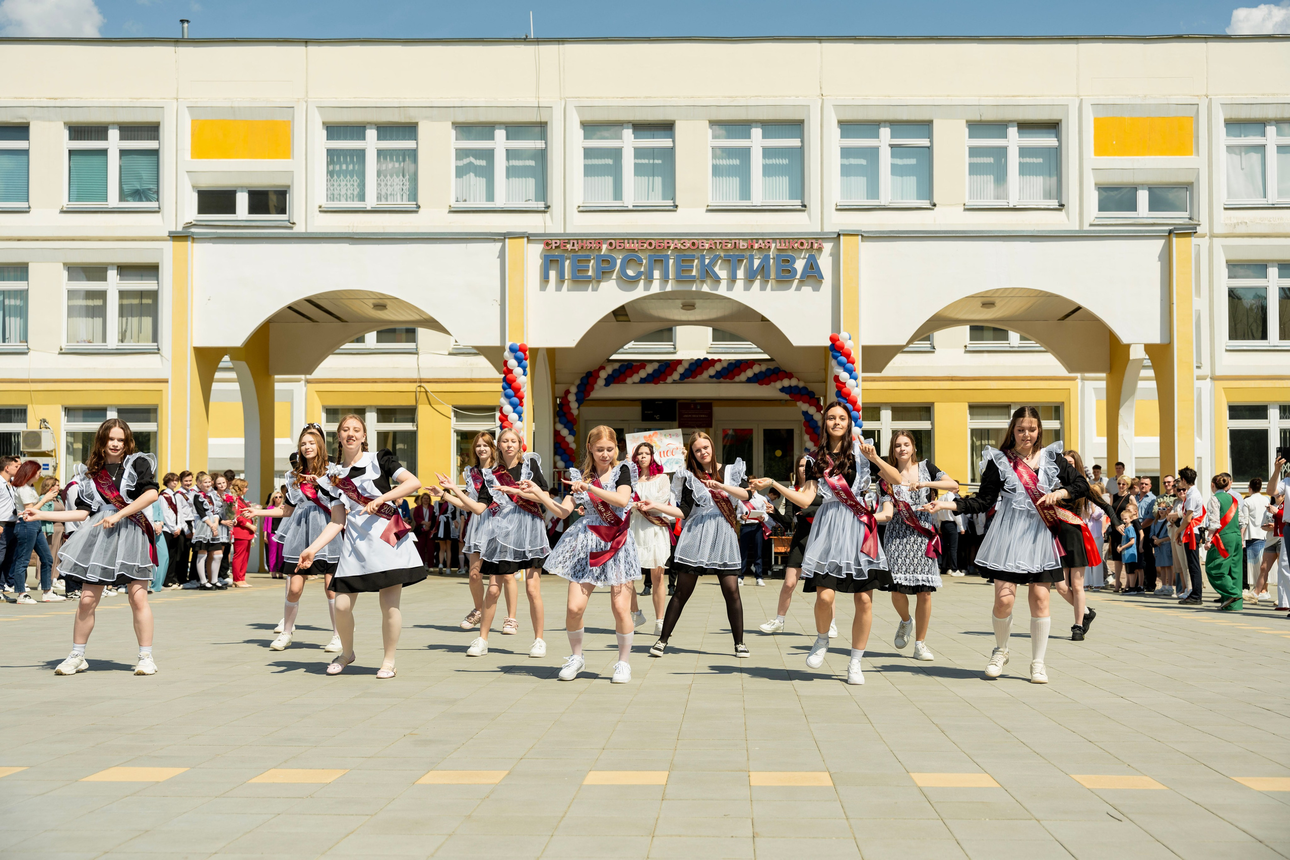 Выпукные 9 классы. Фотограф Юлия Попова