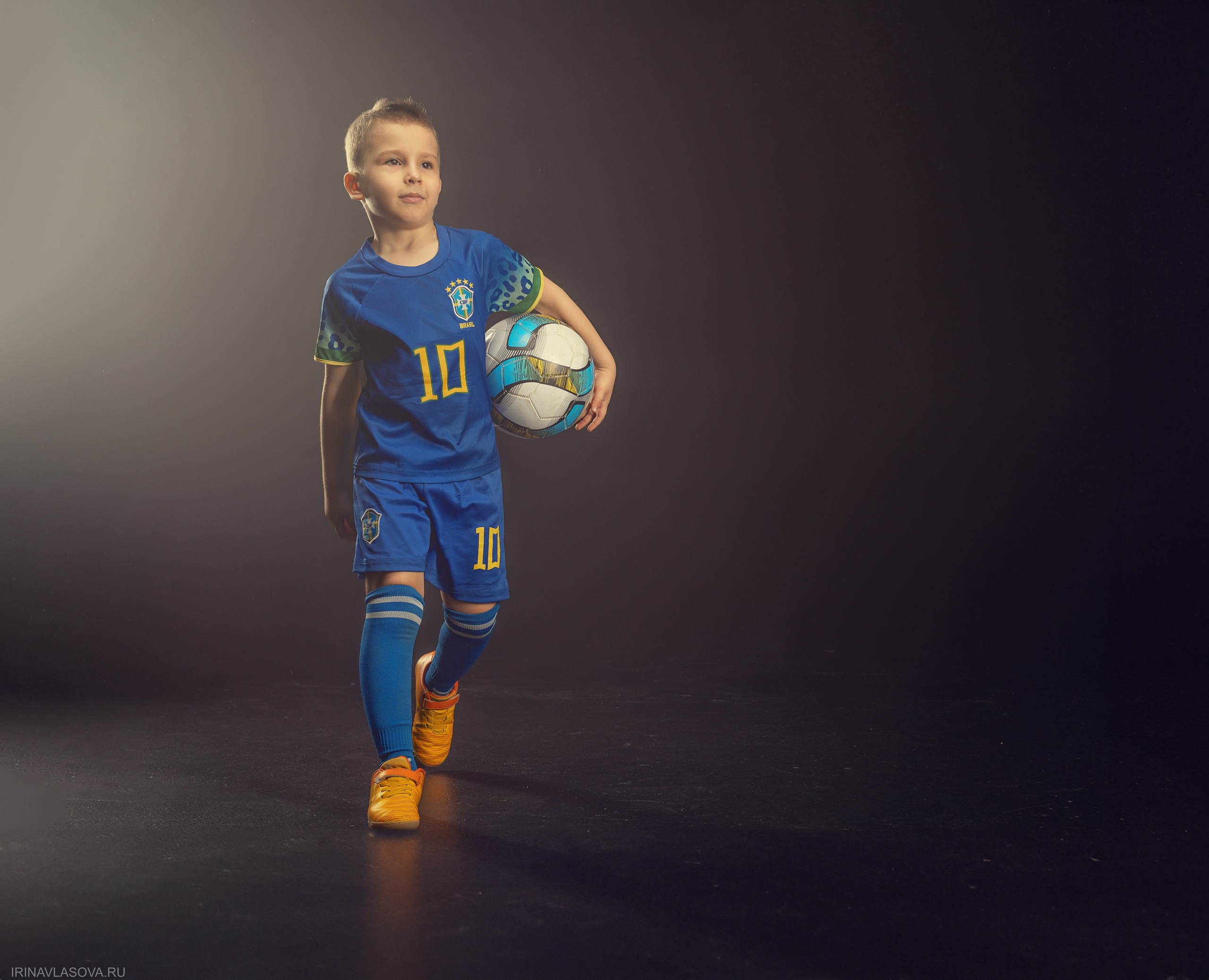 ФУТБОЛ/ВОЛЕЙБОЛ. Спортивный и портретный фотограф