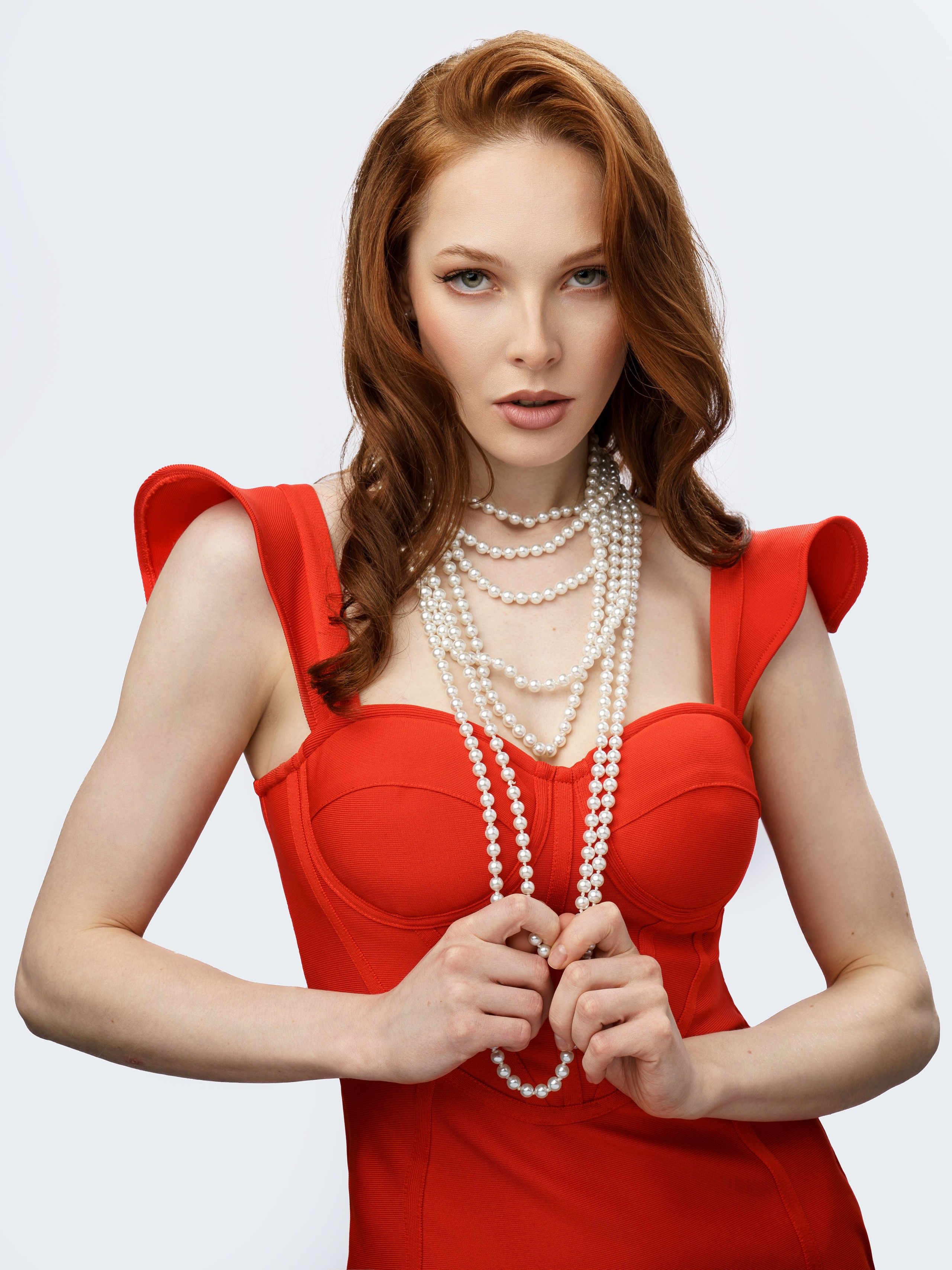 Съёмка украшений и бижутерии на моделях — фото и видео для брендов | KED Production. КЕД Студия-контент агентство полного цикла СПБ. Создаём фото, видео и контент, который помогает брендам и селлерам продавать больше