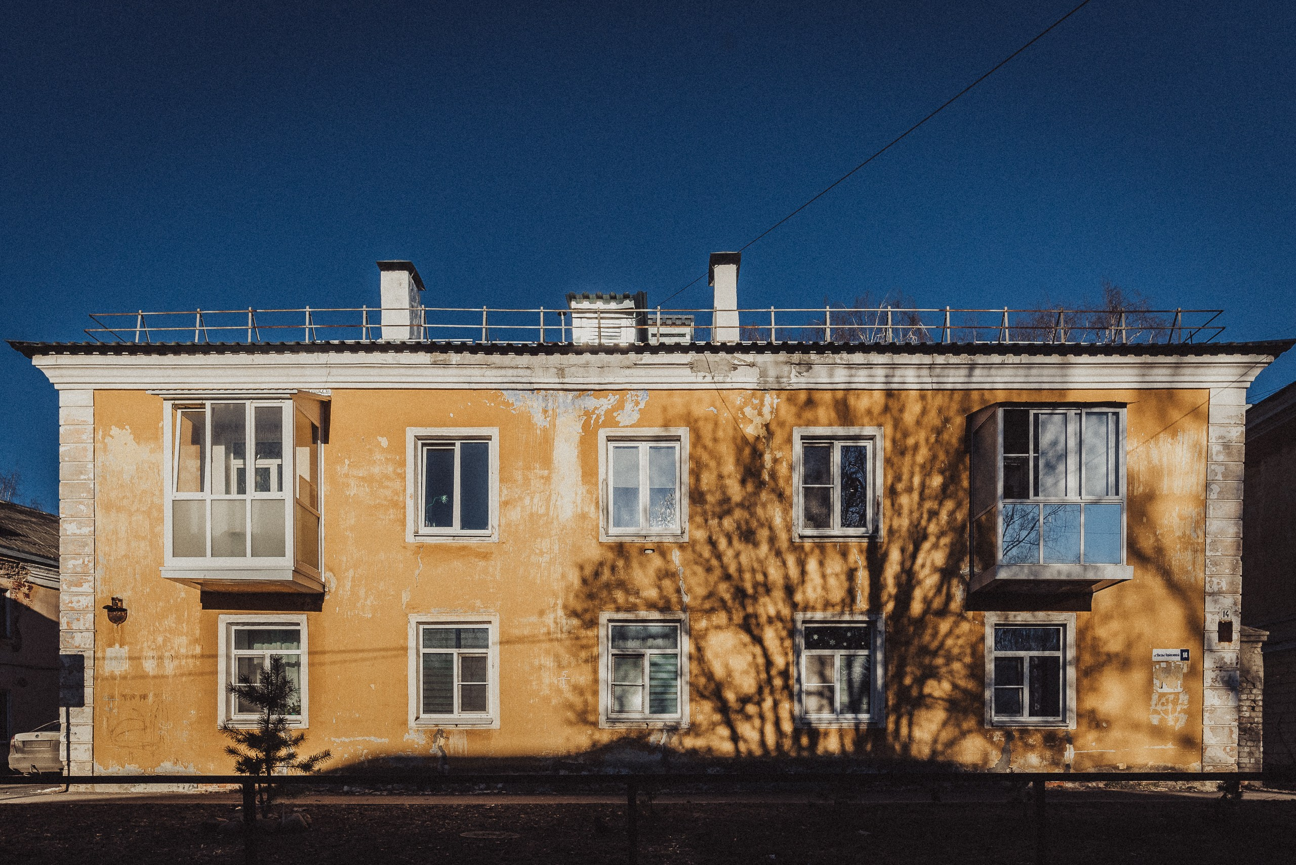 Проект #улицыгорода. Ярославль, улица Лизы Чайкиной. Документальный фотограф Илья Тихановский