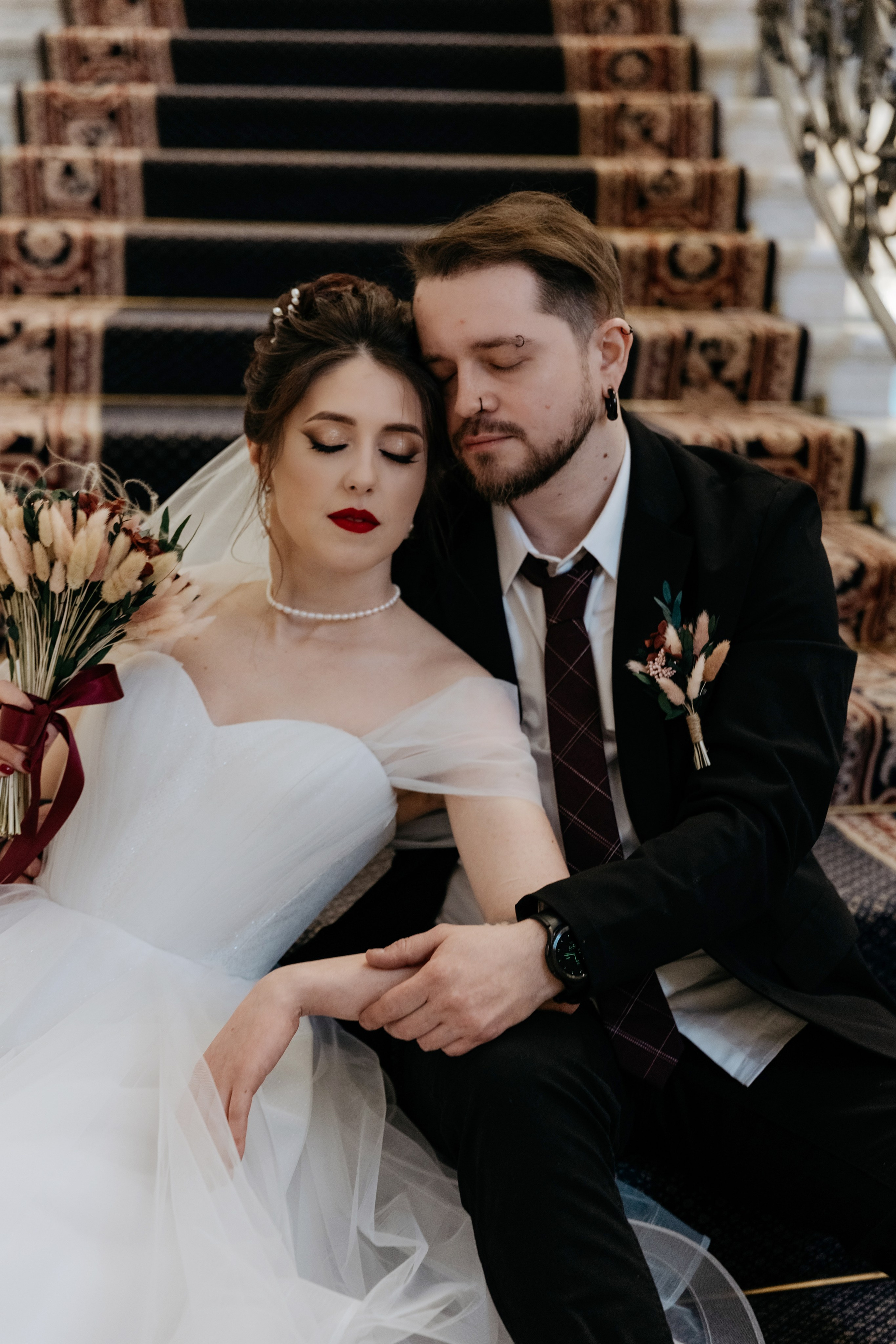 Ты молчишь, а я улыбаюсь, Мария. Свадебный и репортажный фотограф в Санкт-Петербурге