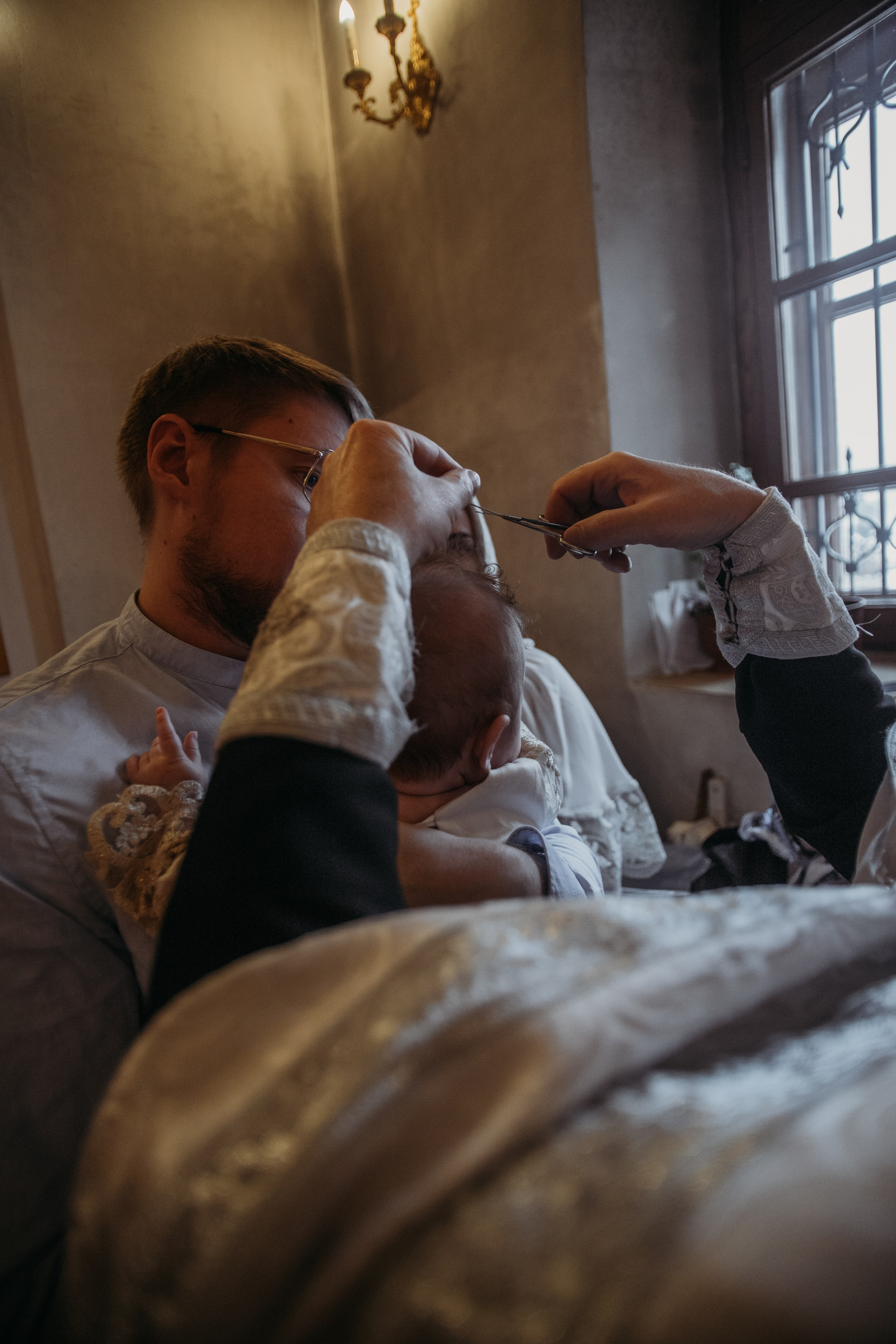 Крещение Аглаи. Венера Гайн. Репортажный фотограф  Тюмень. Обучение фотографии с 0