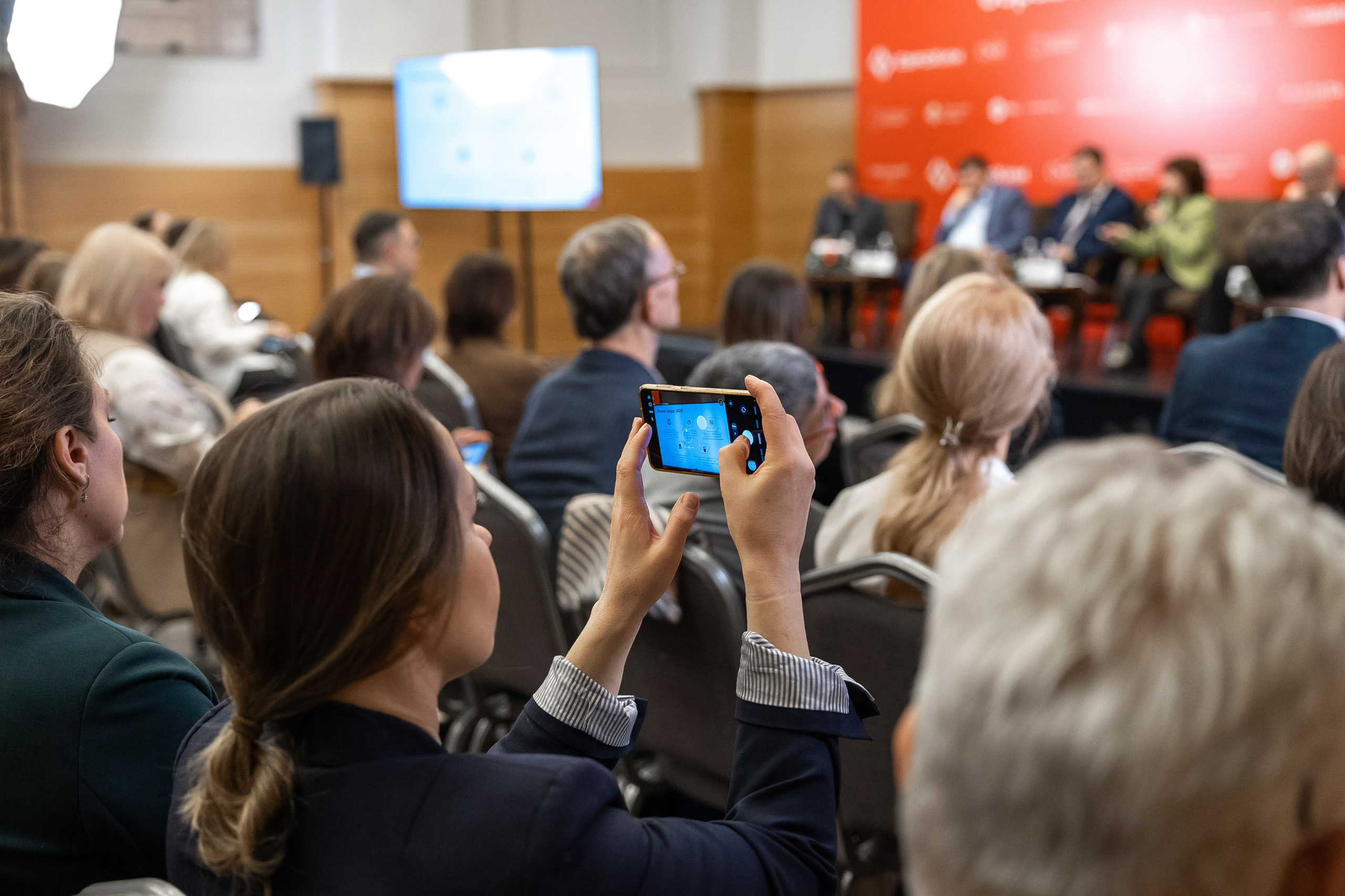 Деловые мероприятия. Фотограф на крещение в Москве Нина Лобасова