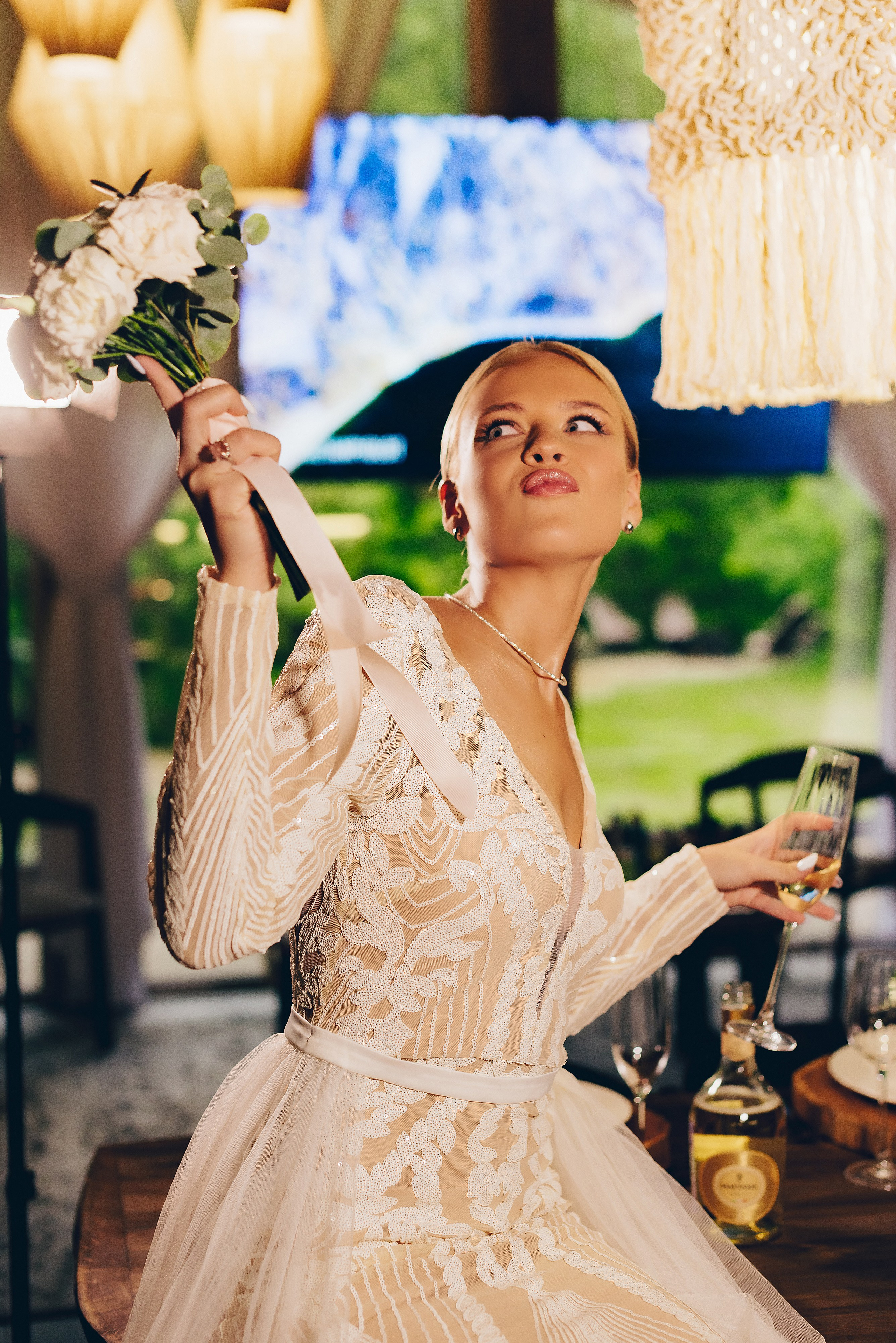 Сборы невесты Марии в экоотеле. Профессиональный фотограф Natali Aieteia