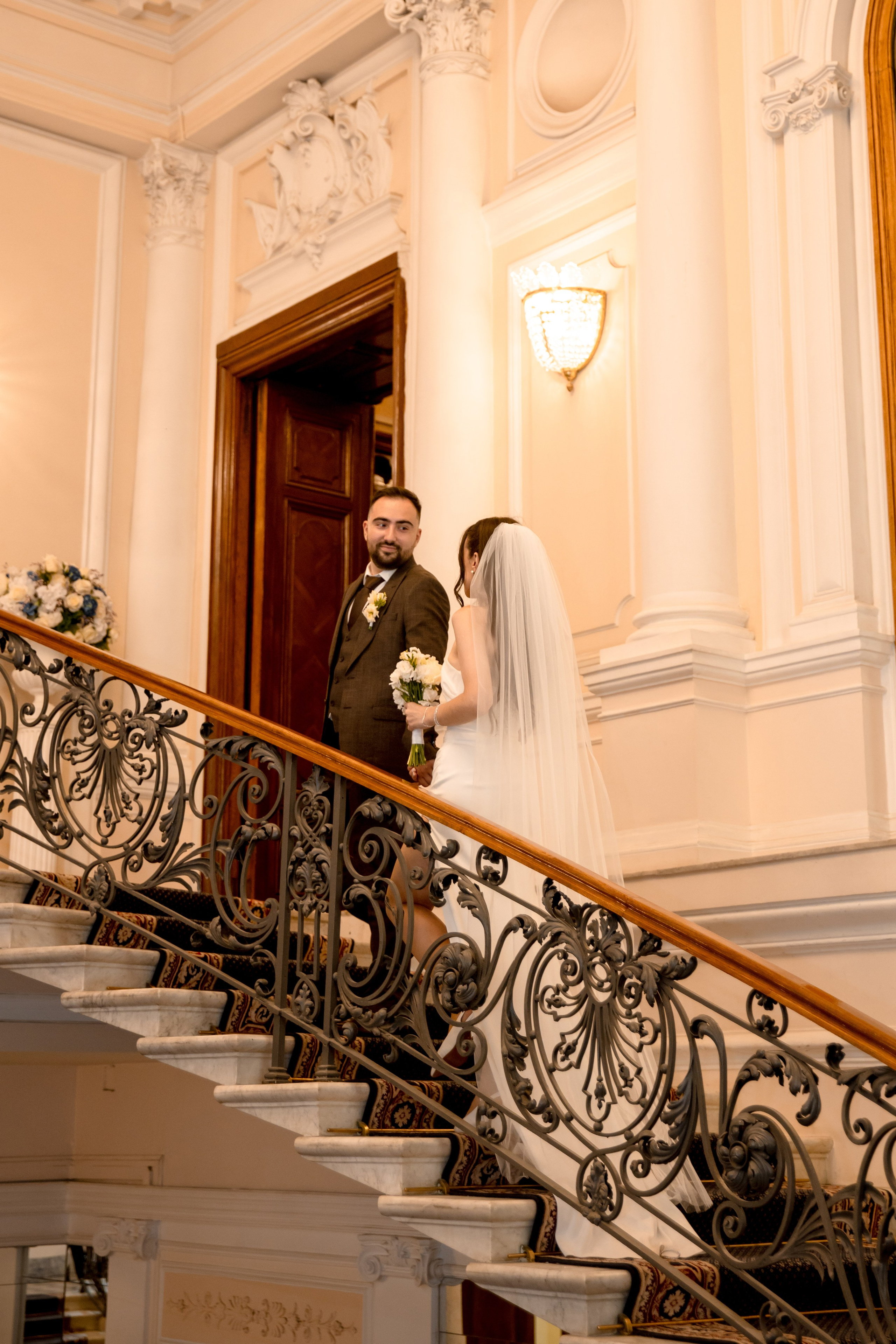 Анна и Александр / Прогулка + ЗАГС. Свадебный и семейный фотограф в Москве Диана Левченко