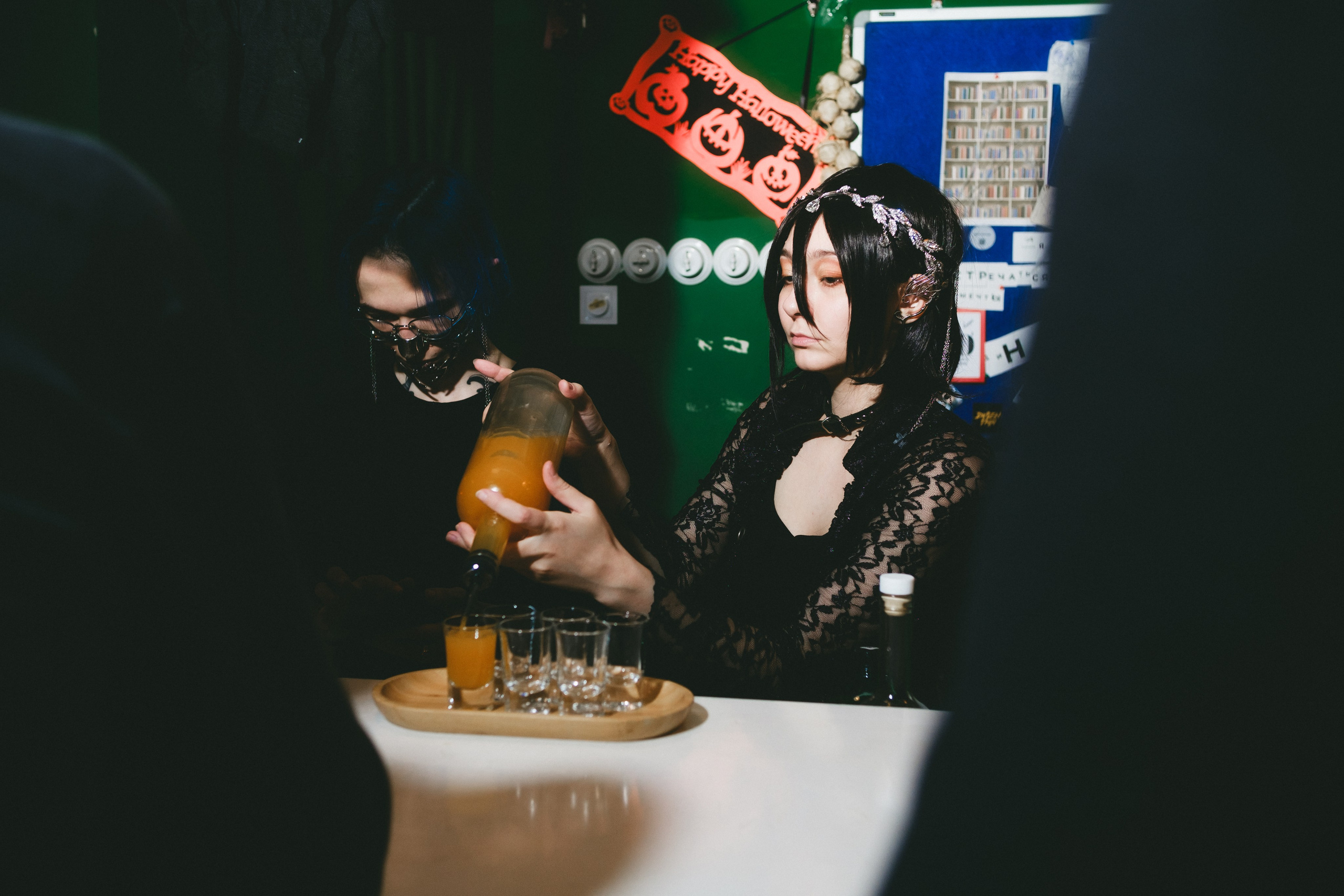 Бар «Парадная» / Halloween. Фотограф в Тюмени Кирилл Марфин