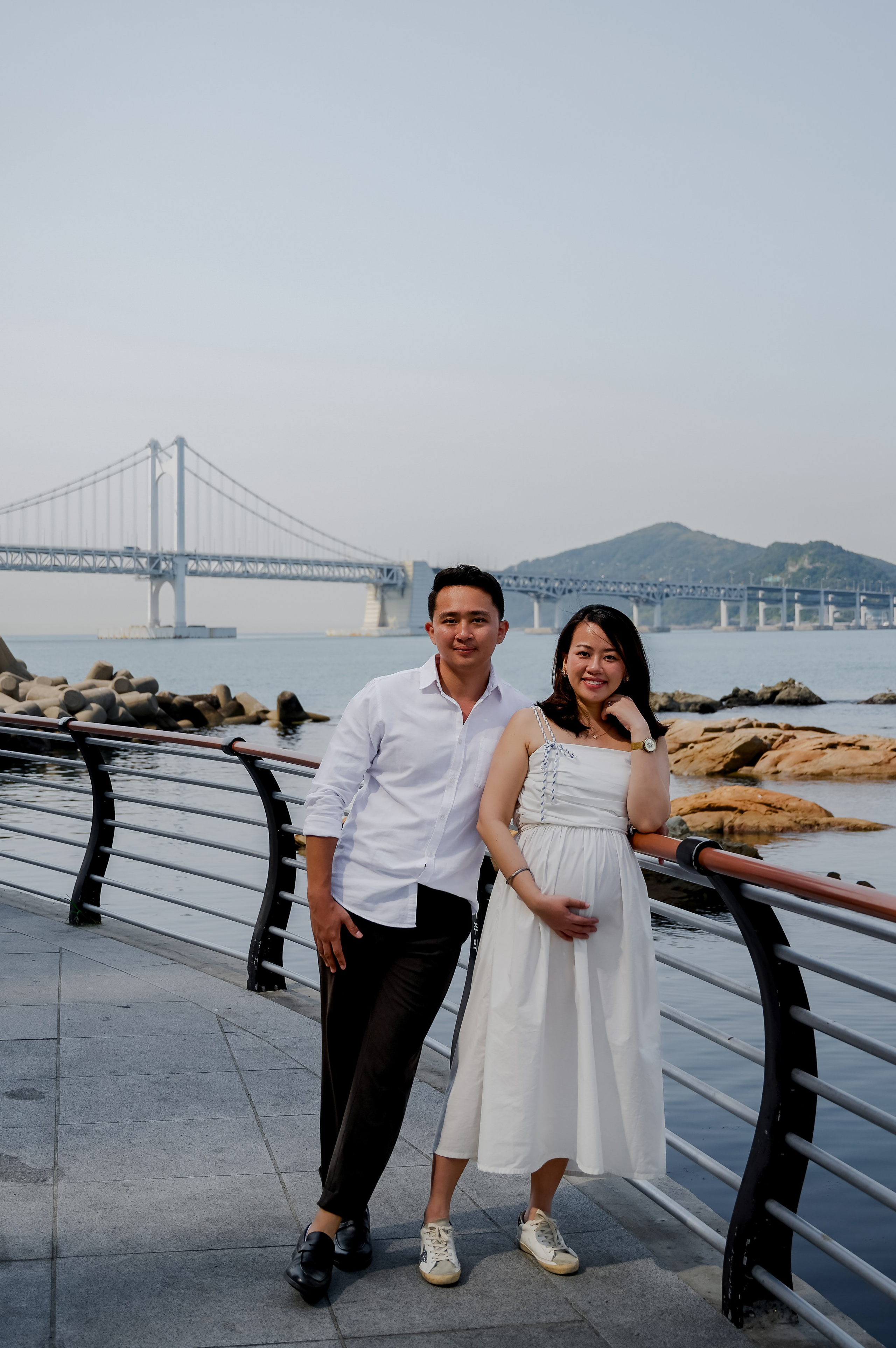 Maternity photoshoot at Gwangalli in Busan. Busan photographer | Фотограф Пусан