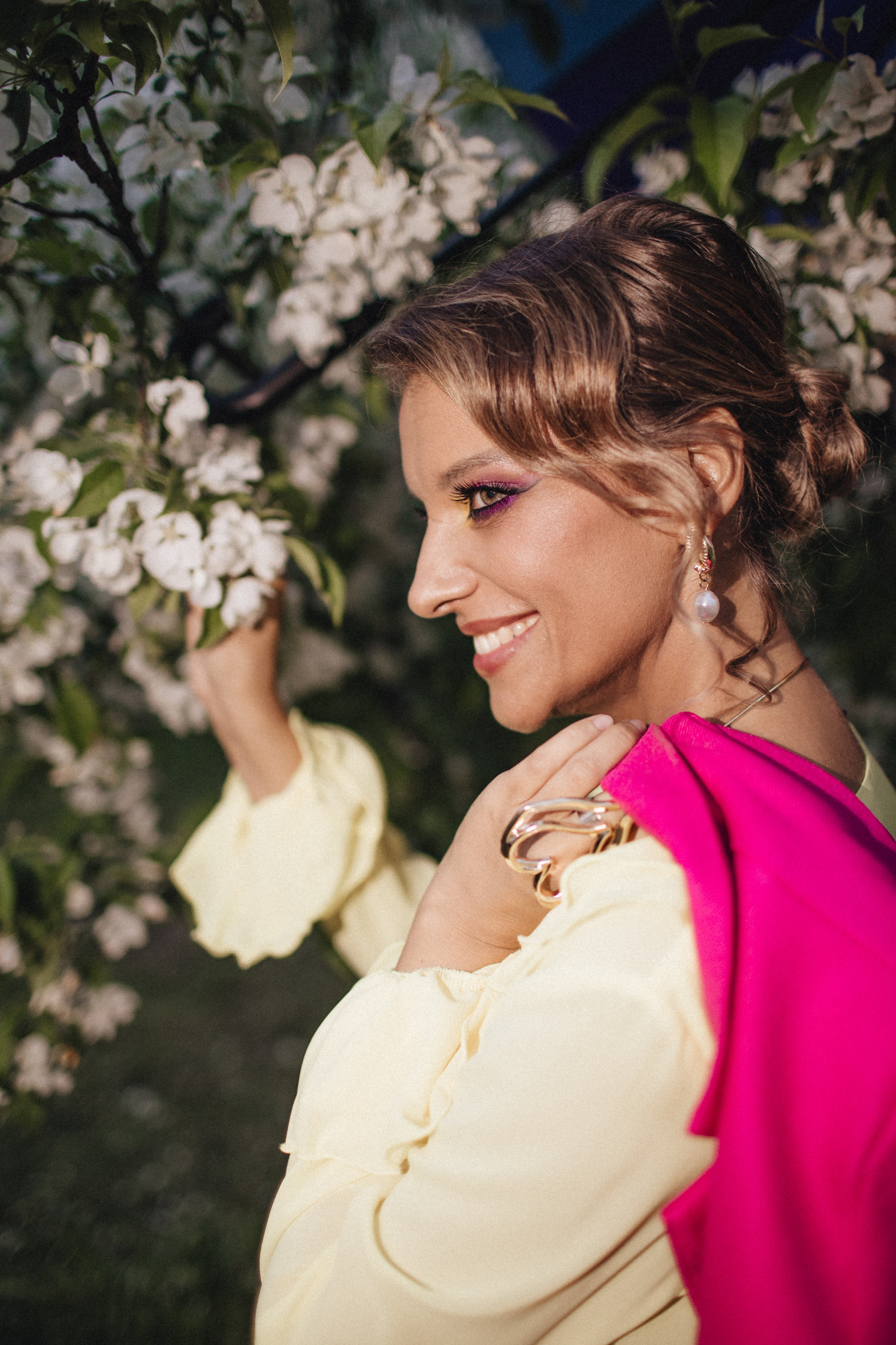 Фотосъемки в цветущих садах. Свадебный и семейный фотограф Спб Бошман Ирина