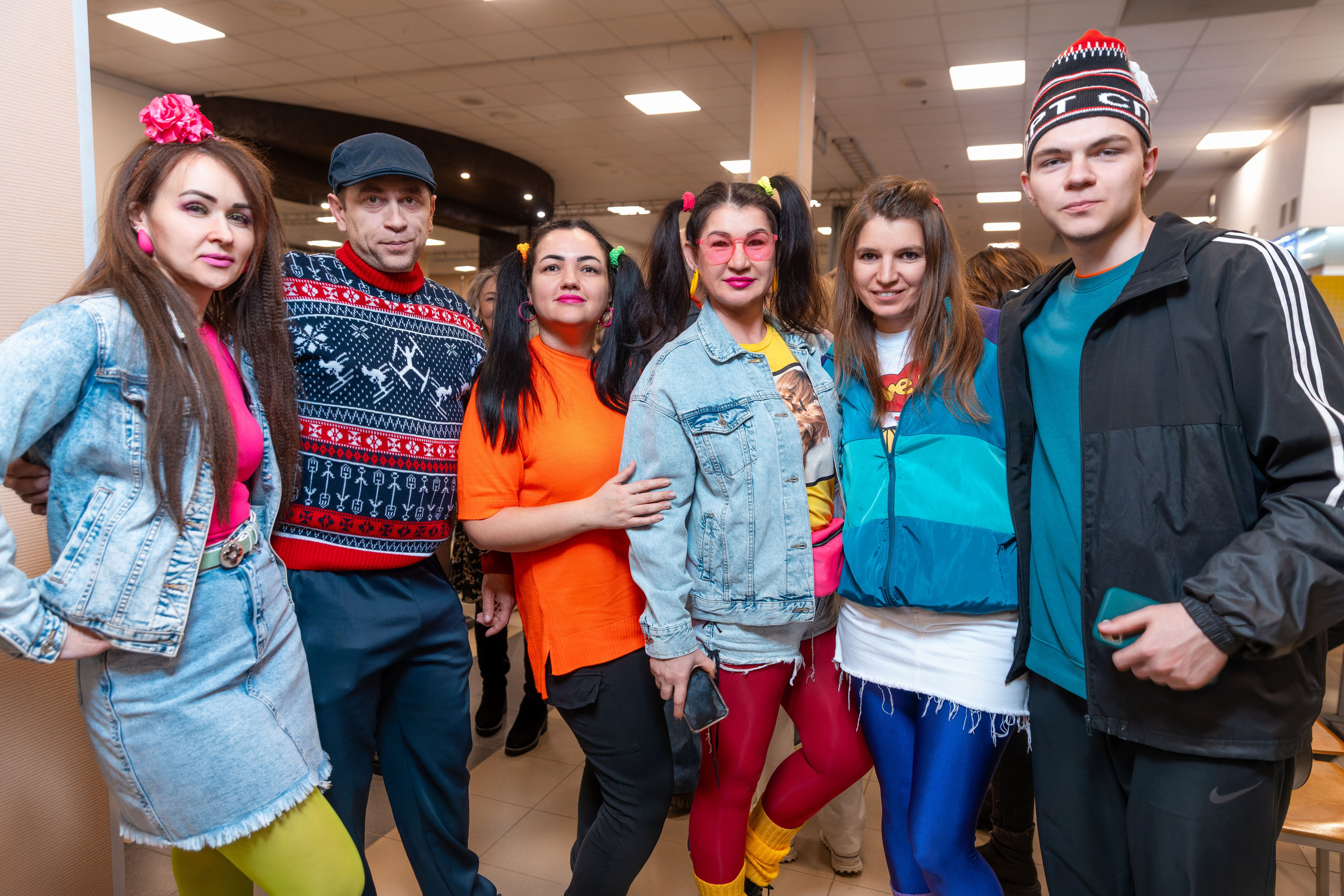 Супердискотека 90-х в Самаре • 9 марта. Фотограф в Самаре Максим Тырин