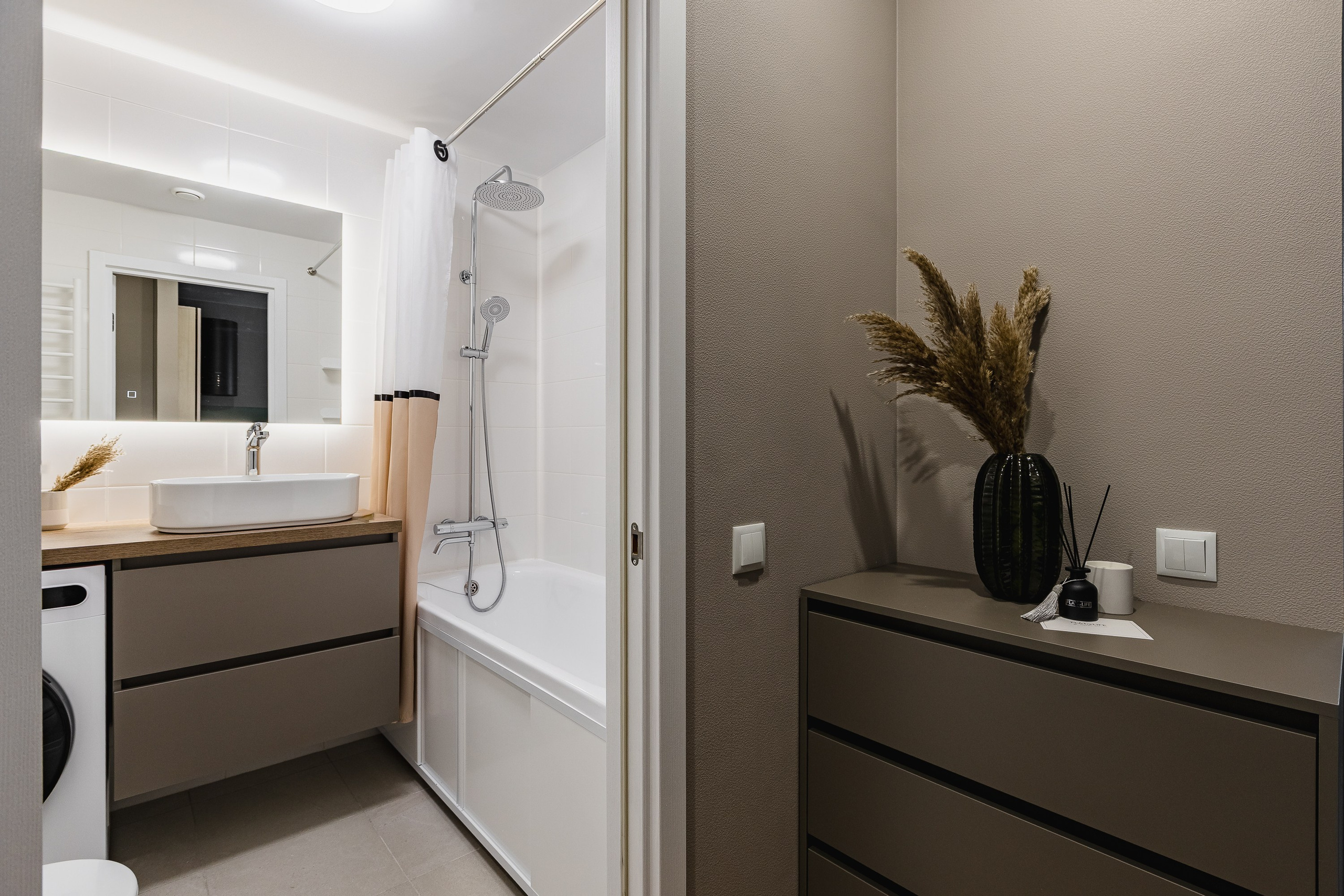 Хоумстейджинг от Flatrelife. Интерьерный фотограф в Москве Роман Потапов