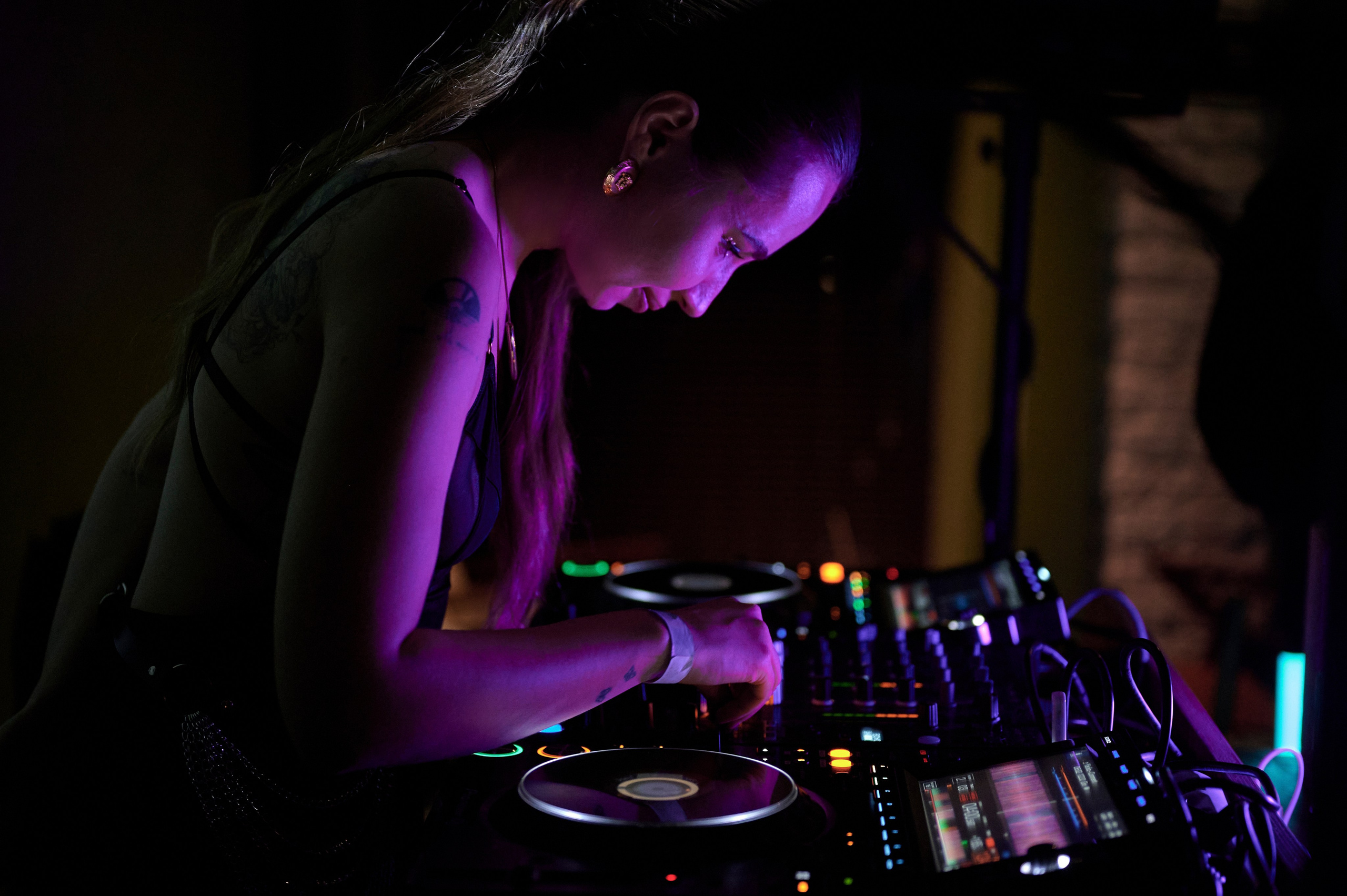 Вечеринка в баре Myst. Анна Гончарова свадебный и репортажный фотограф в Москве