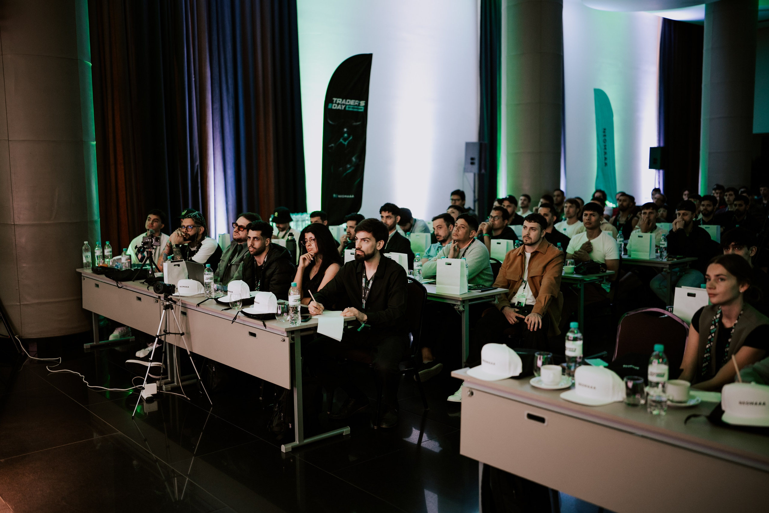 TRADERS DAY By NeomAAA Argentina. NeomAAA Funds Gallery