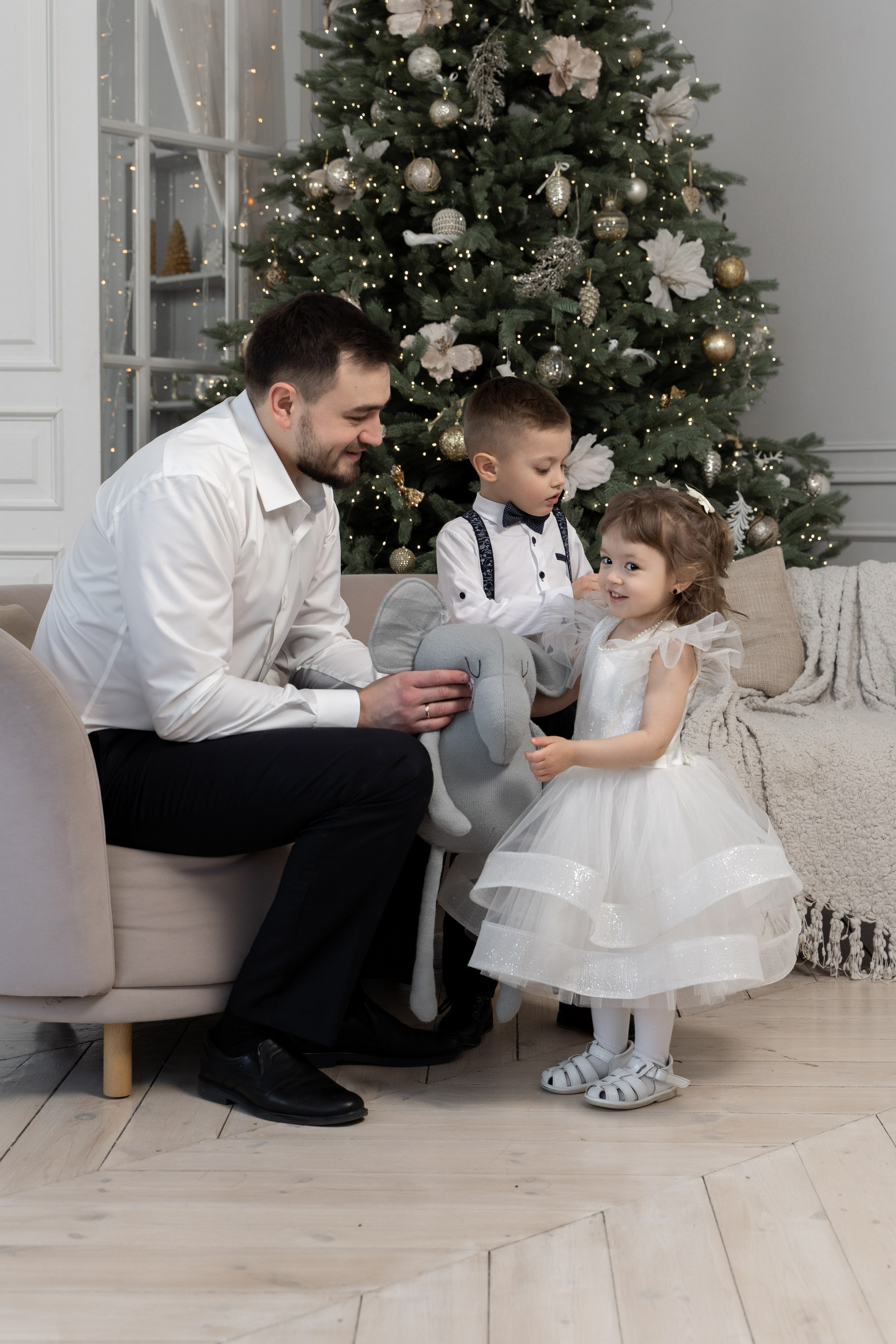 Саша, Гера, Лилиана и Арсений. Новогодняя фотосессия. Фотограф Татьяна Мамонтова