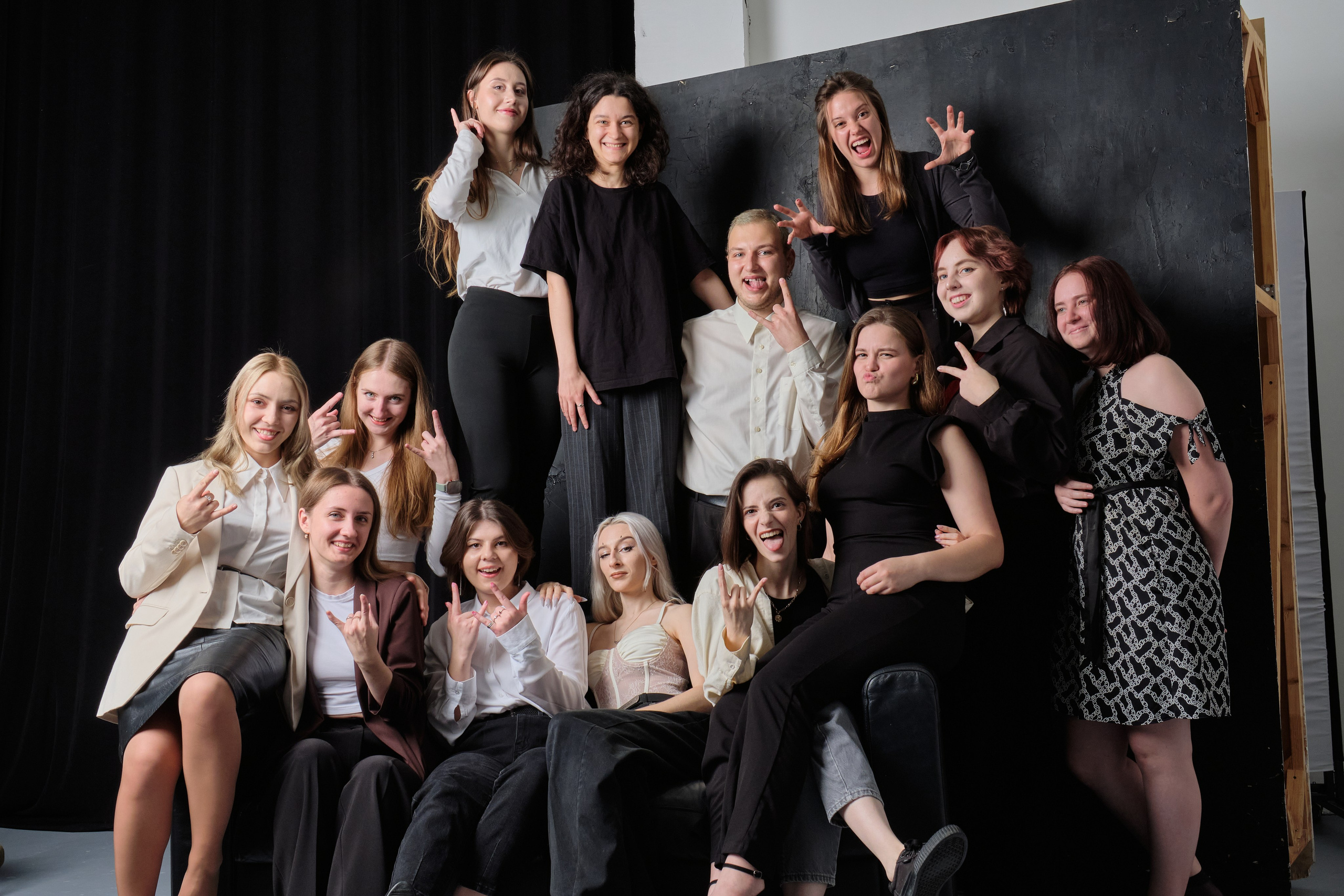 Студенты на выпускной альбом. Goncharov Tim