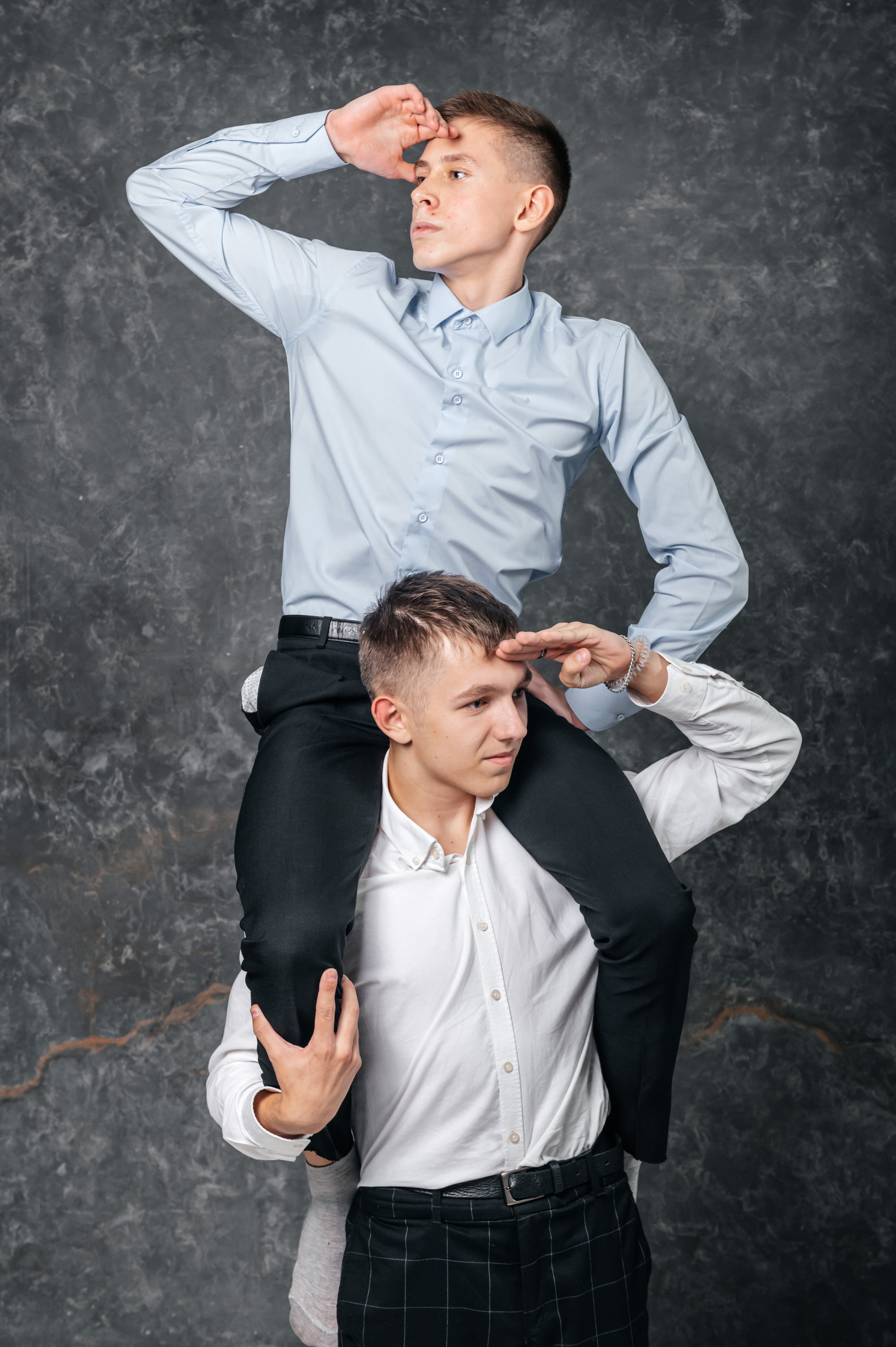 Старшие классы. Современные выпускные альбомы в Новосибирске