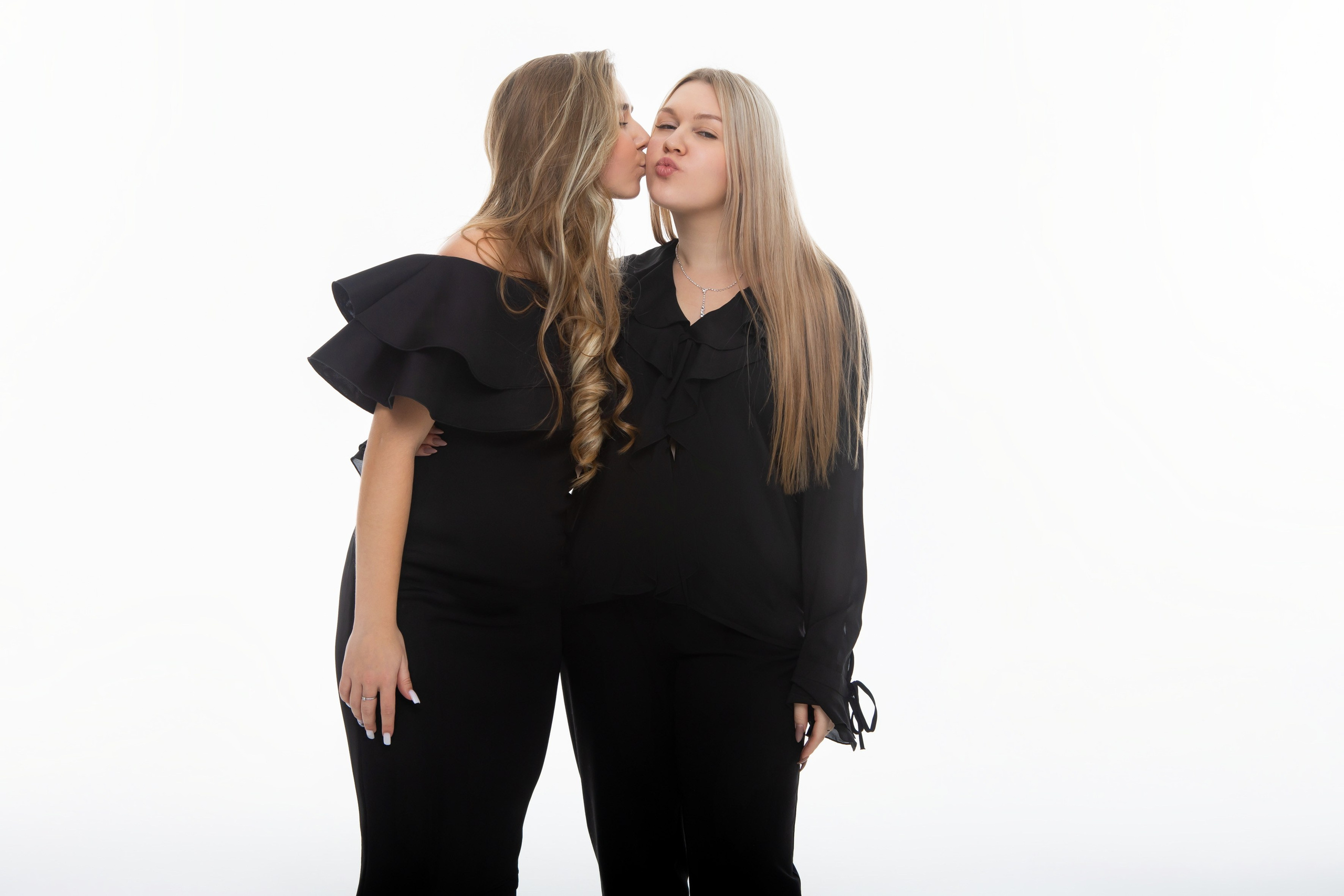 Студия Гимназия 12 11 А 2024 г. Свадебный и портретный Фотограф в Липецке Дмитрий Котюков