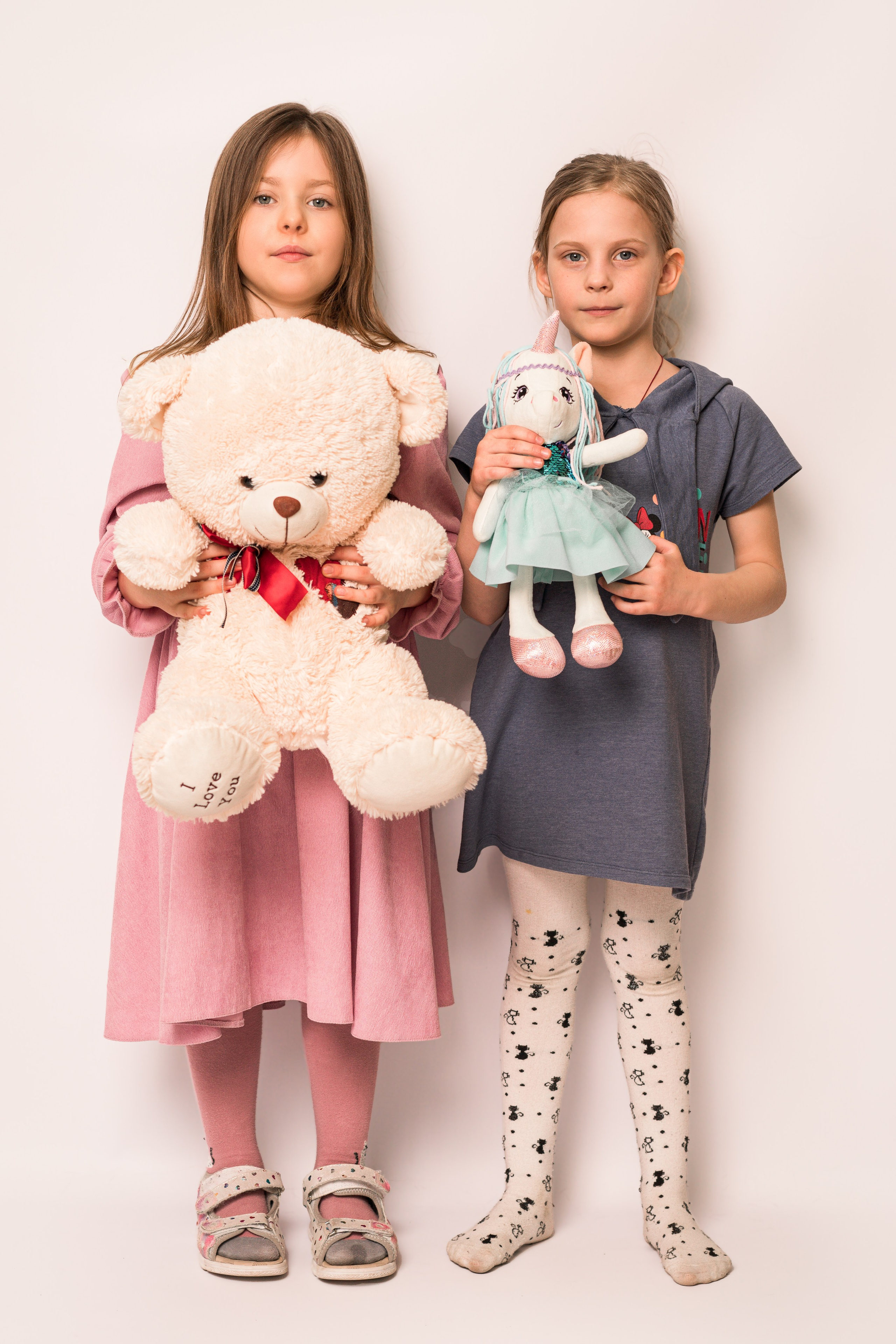 Детский сад, портреты белый фон. Фотограф Шунова Саша