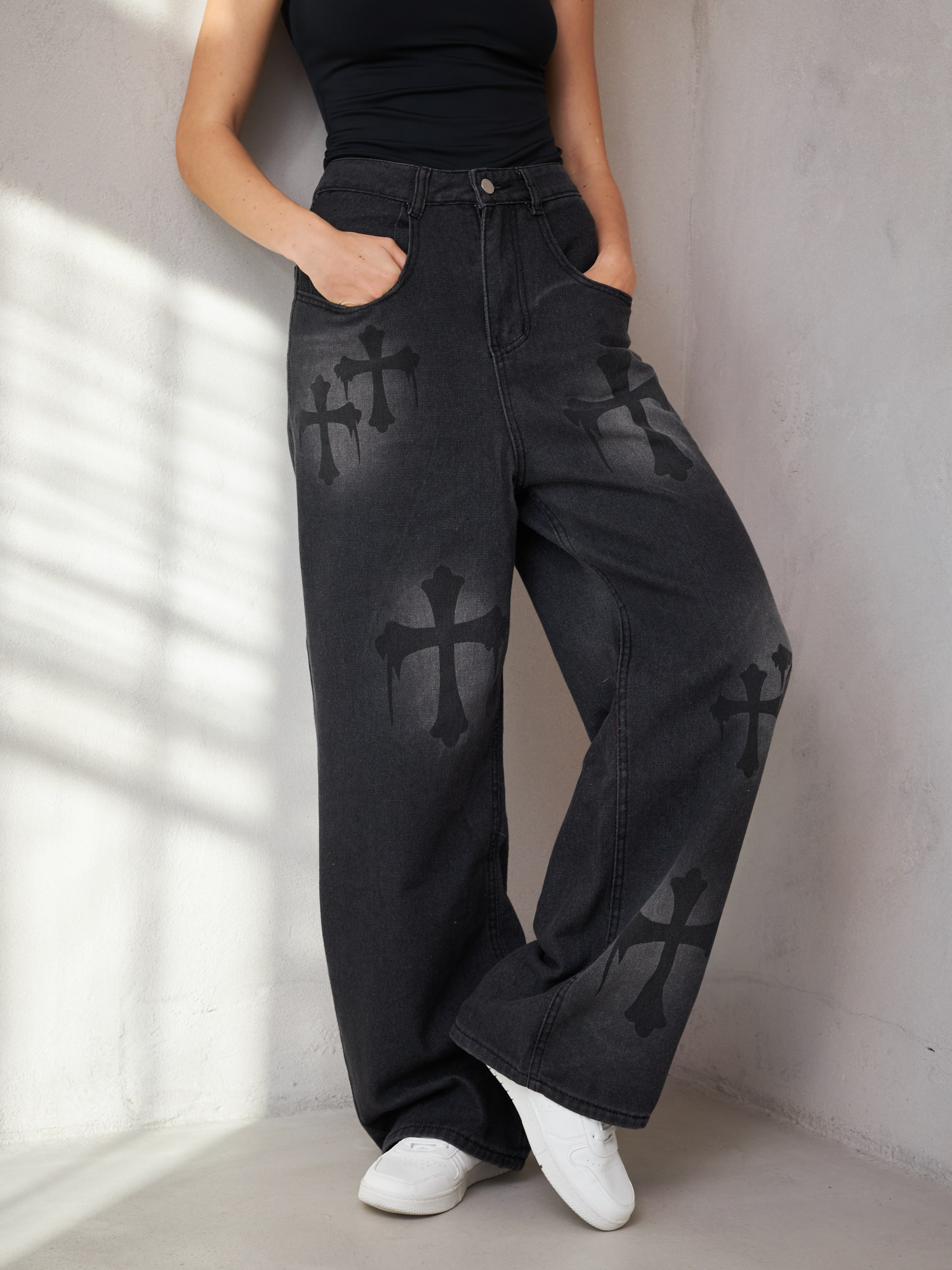 Фотосъемка джинсов Екатеринбург Wildberries ВБ Ozon Озон фотосессия одежды Екб заказать цена фотосъемка товара WB деним карточки товара. Фотограф Екатеринбург Анастасия Жерновская | Маркетплейсы и нейрофото