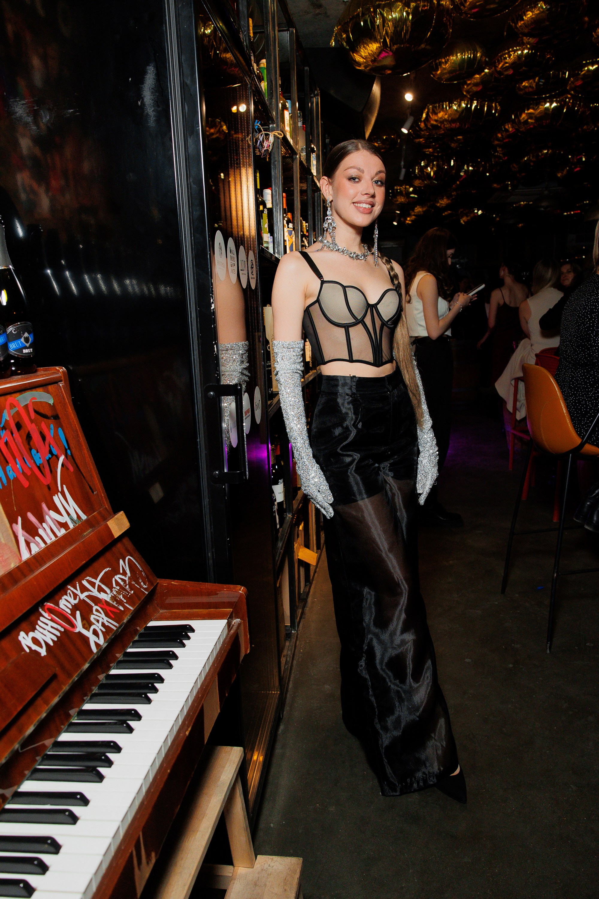 ВИНОТЕКА — 8 МАРТА. СВОИ. ФОТООТЧЕТЫ-СОБЫТИЯ-МЕСТА