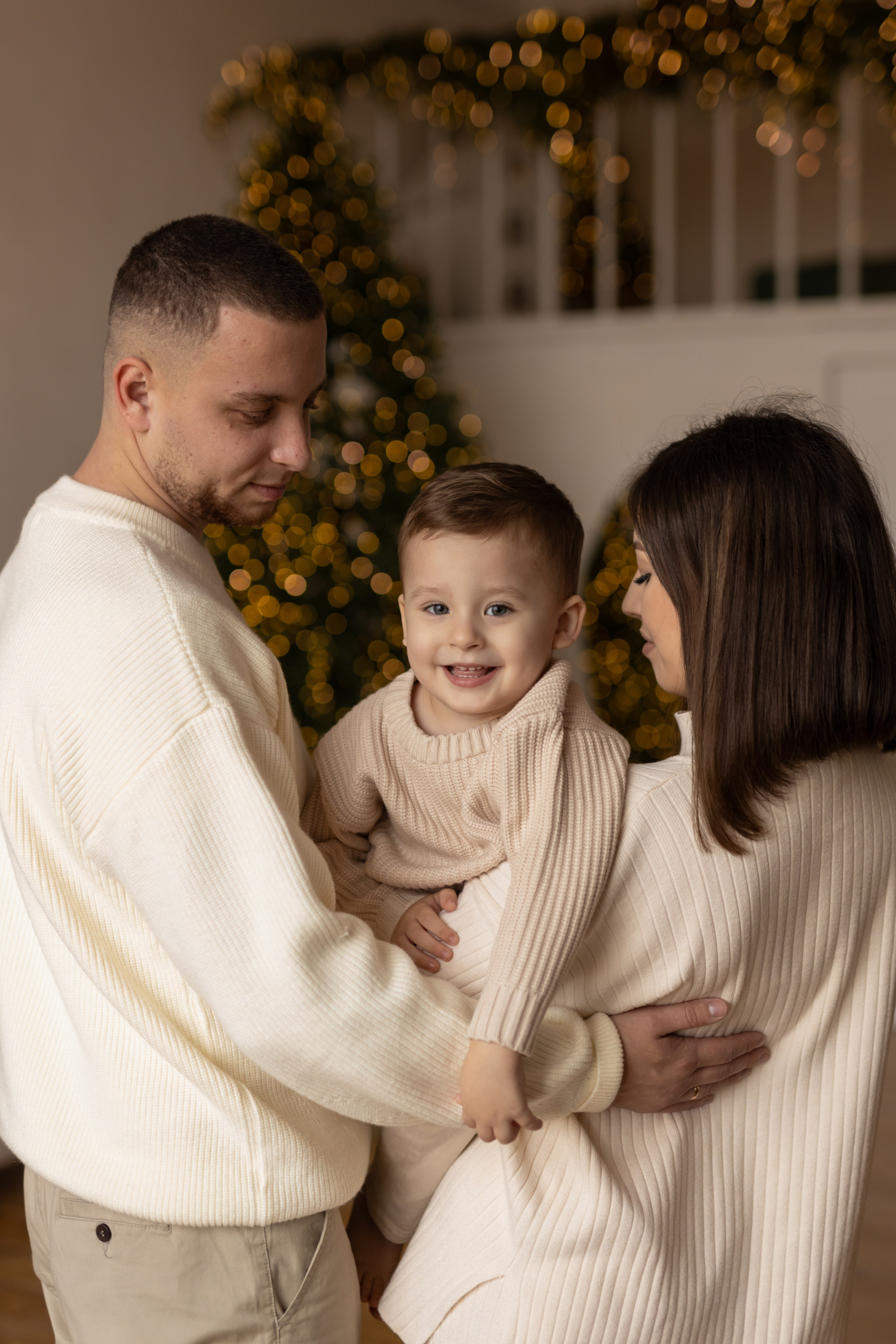 Папа, мама и сынок (студийная). Семейный и детский фотограф в Краснодаре Элона Литвинова