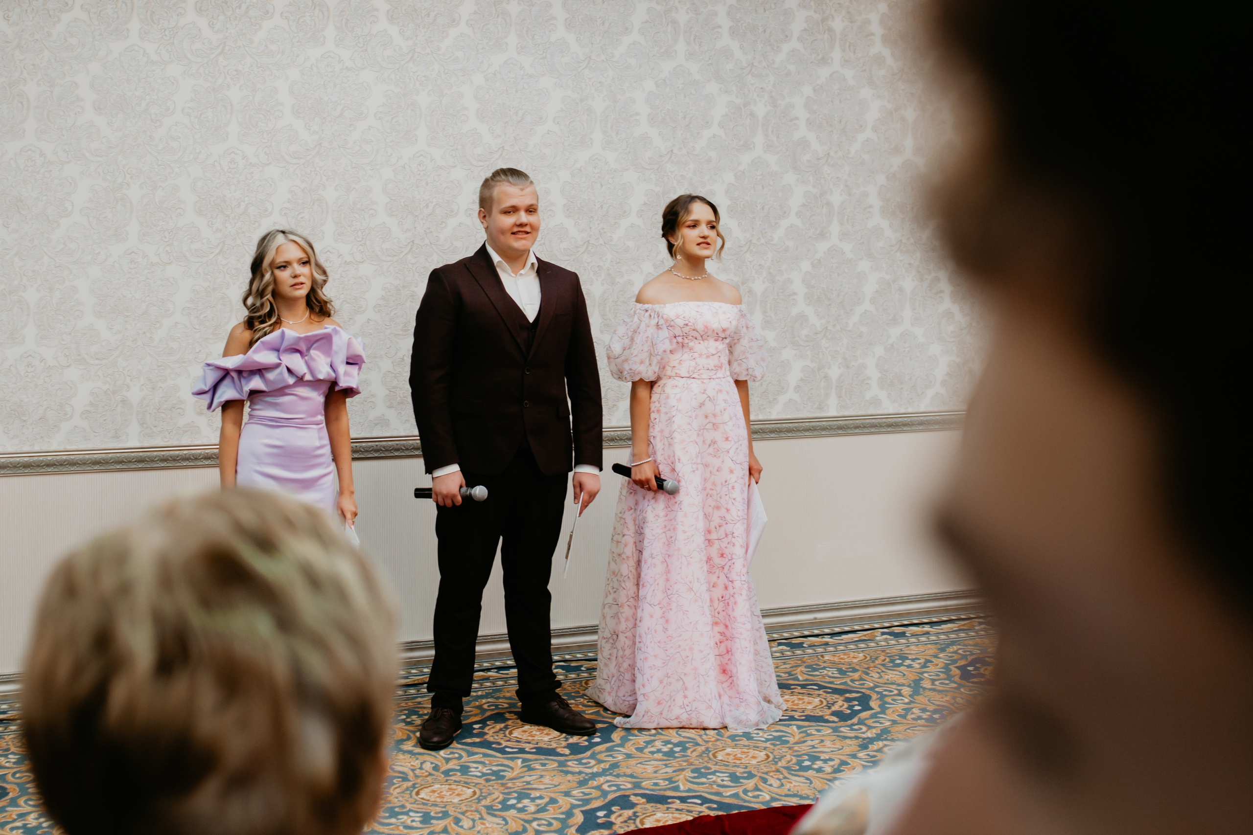 Выпускной. 11 лицей. Фотограф в Челябинске Ополихина Анна