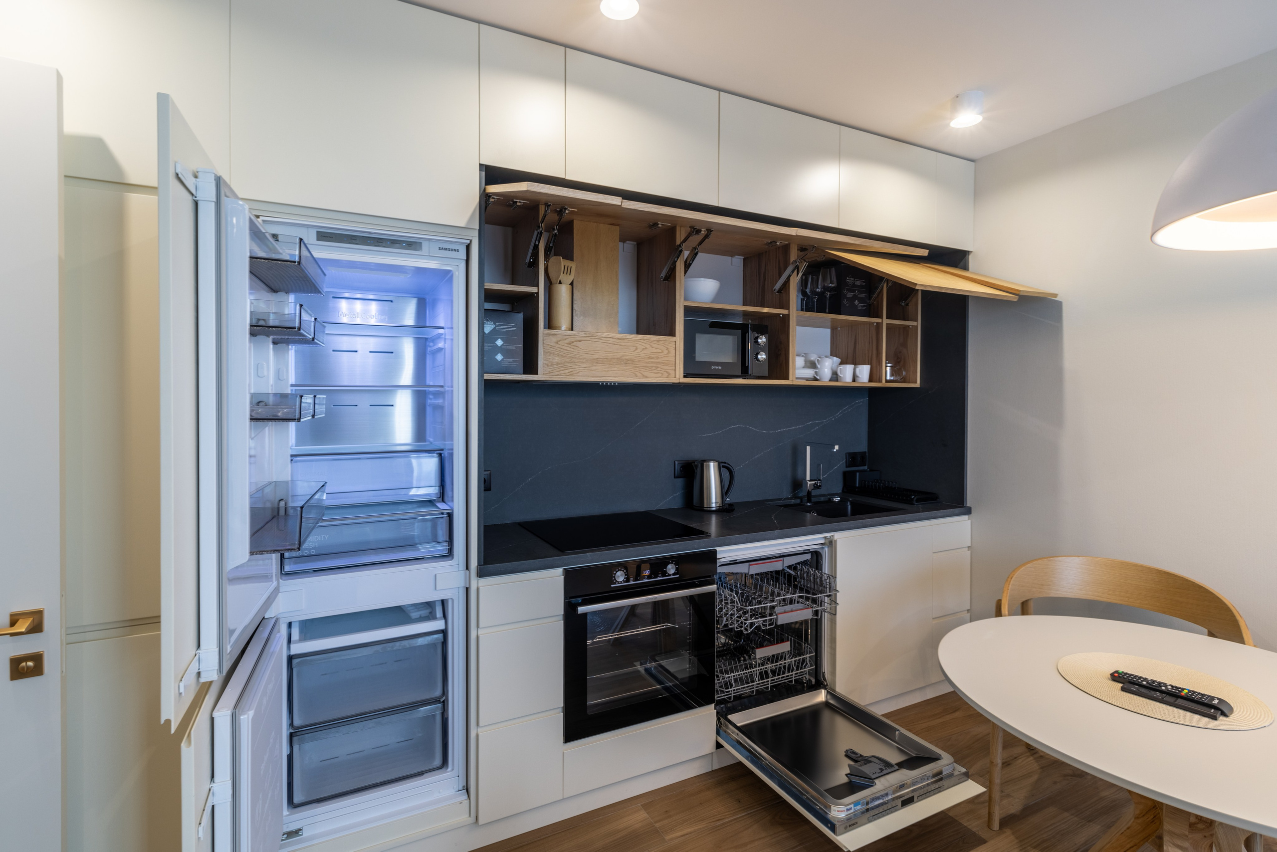 BELLEVUE RESIDENCE by HILTON. Режиссёр, клипмейкер, фотограф — Андрей Охота