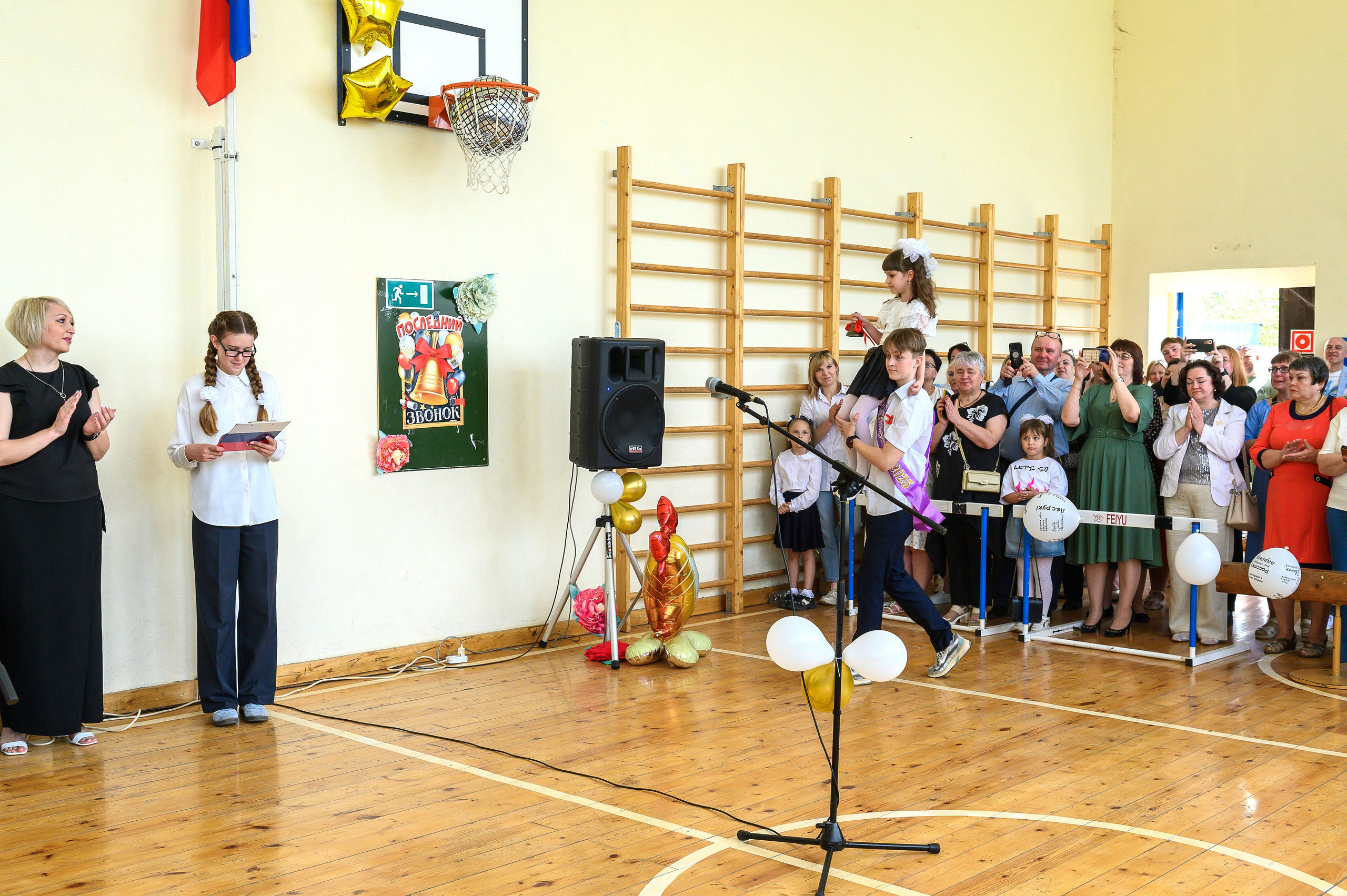 Последний звонок 2025. Фотограф Галина Лисанова, г. Брянск