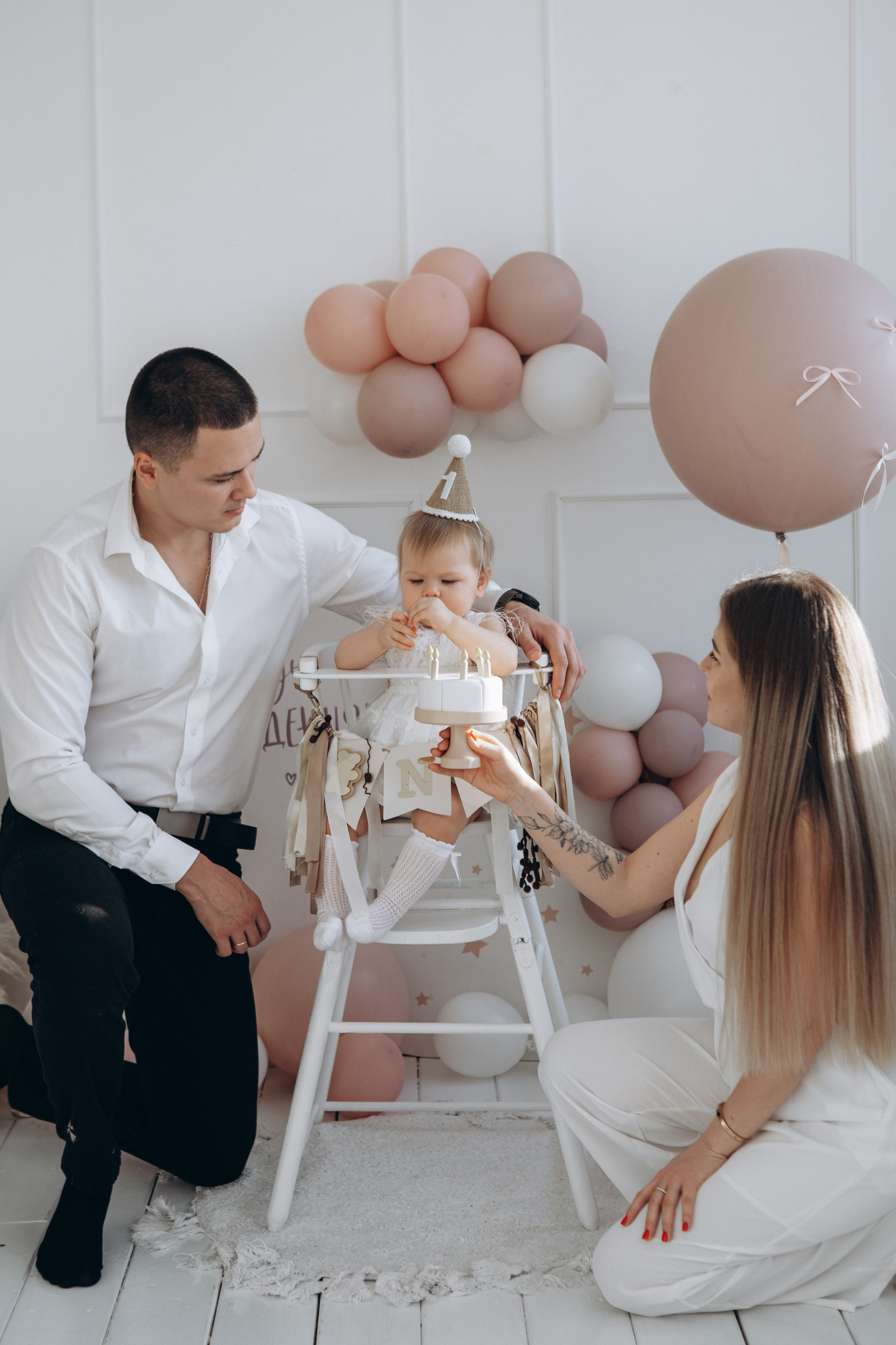 1 год Софие. Главная