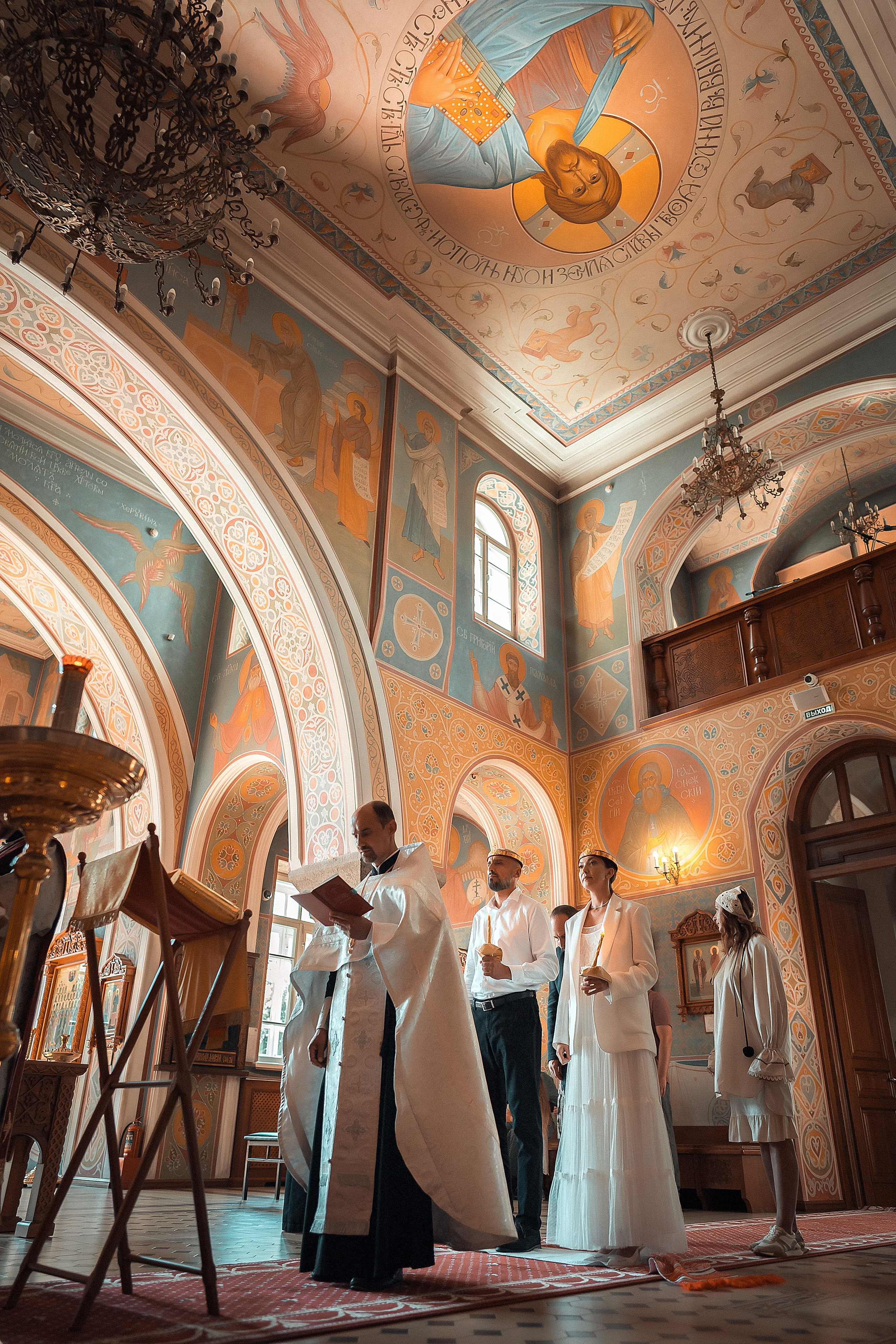 Венчание в Красноярске, фотограф на венчание в Красноярске. Фотограф на Крещение и Венчание в Красноярске Рамазанова Юлия