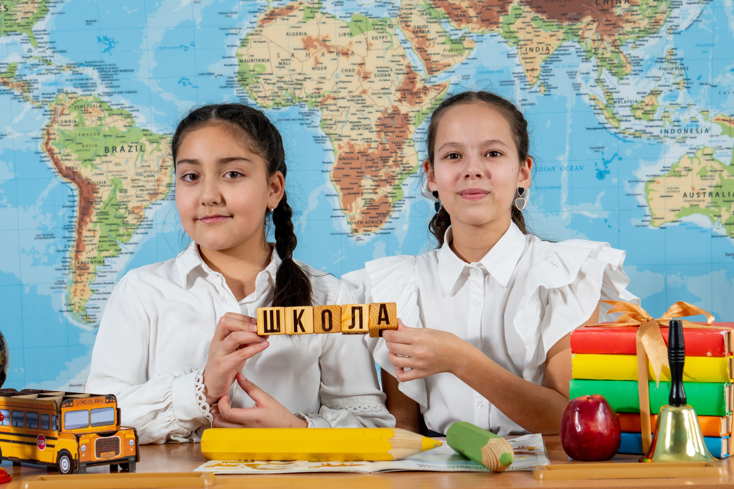 Начальная школа. Выпускные альбомы для детских садов и школ в Симферополе и Крыму — фотограф Ирина Найкина