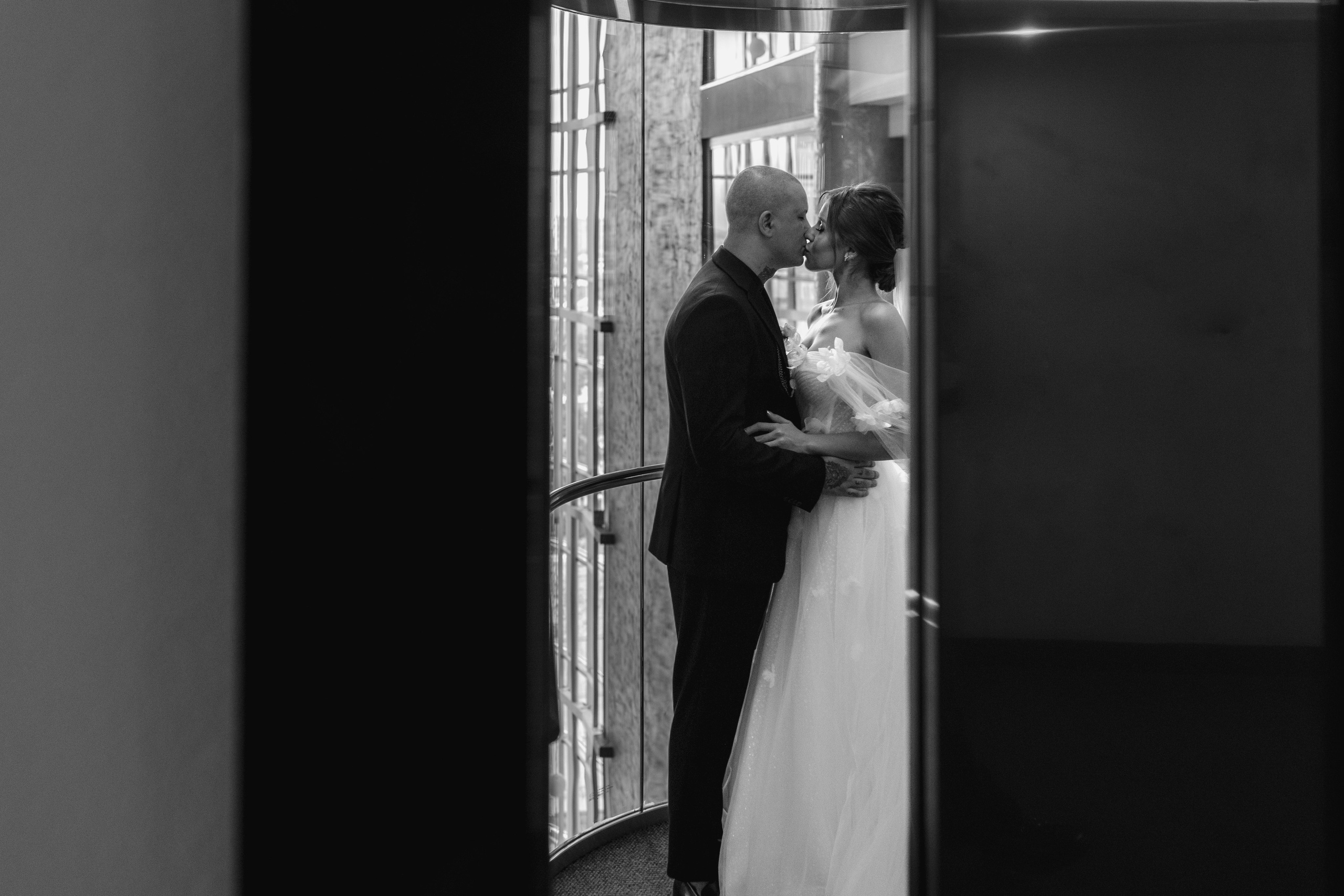 Свадебная фотосессия в Краснодарском отеле Marriott. Фотограф в Краснодаре Анна Худокормова. Свадебные, семейные, детские фотосессии