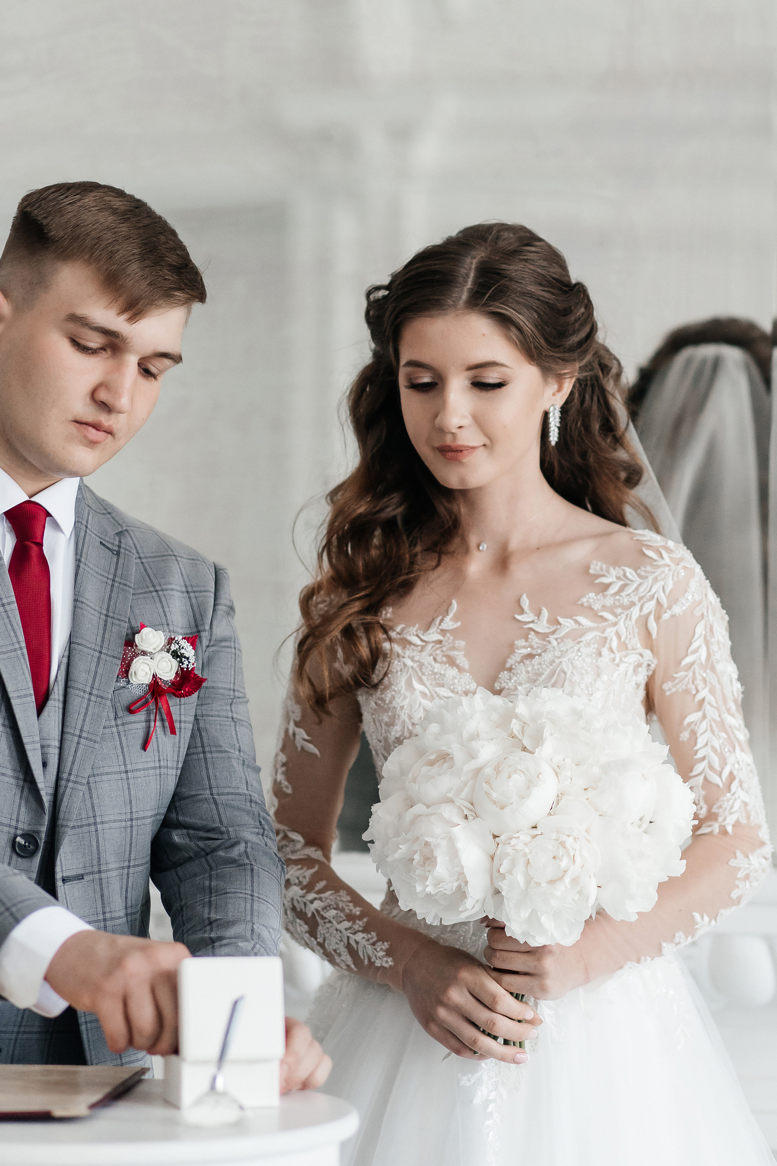 Анастасия и Никита (сборы + ЗАГС + прогулка). Фотограф в Москве Екатерина Потапова