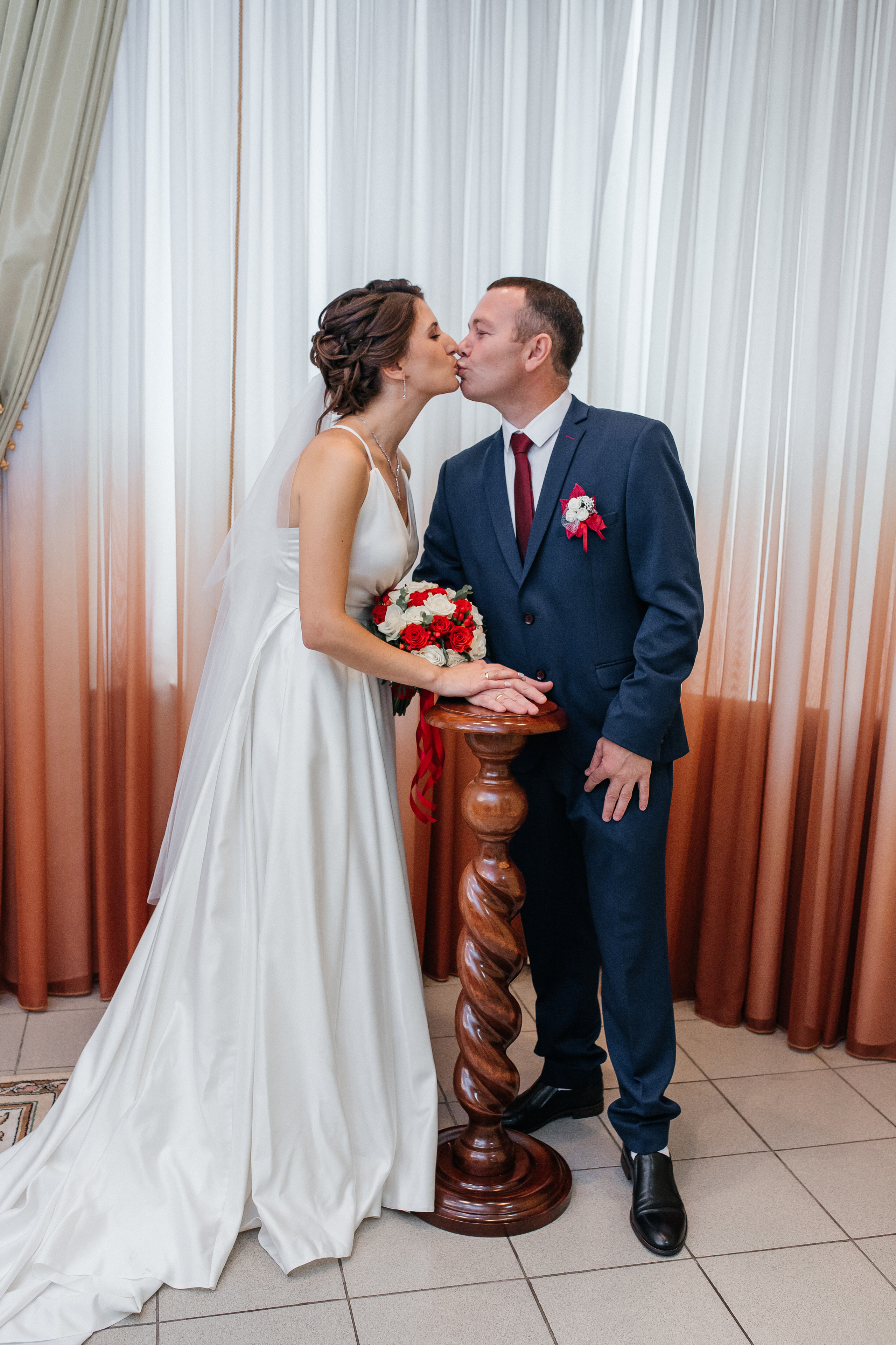 Александр и Александра (ЗАГС + прогулка). Фотограф в Москве Екатерина Потапова