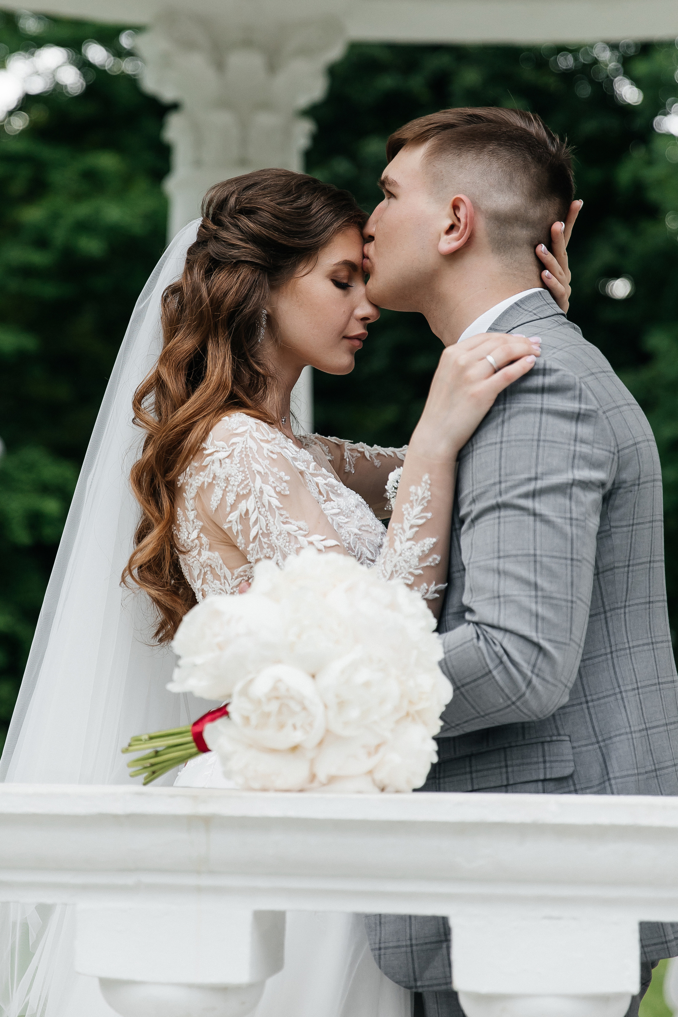 Анастасия и Никита (сборы + ЗАГС + прогулка). Фотограф в Москве Екатерина Потапова