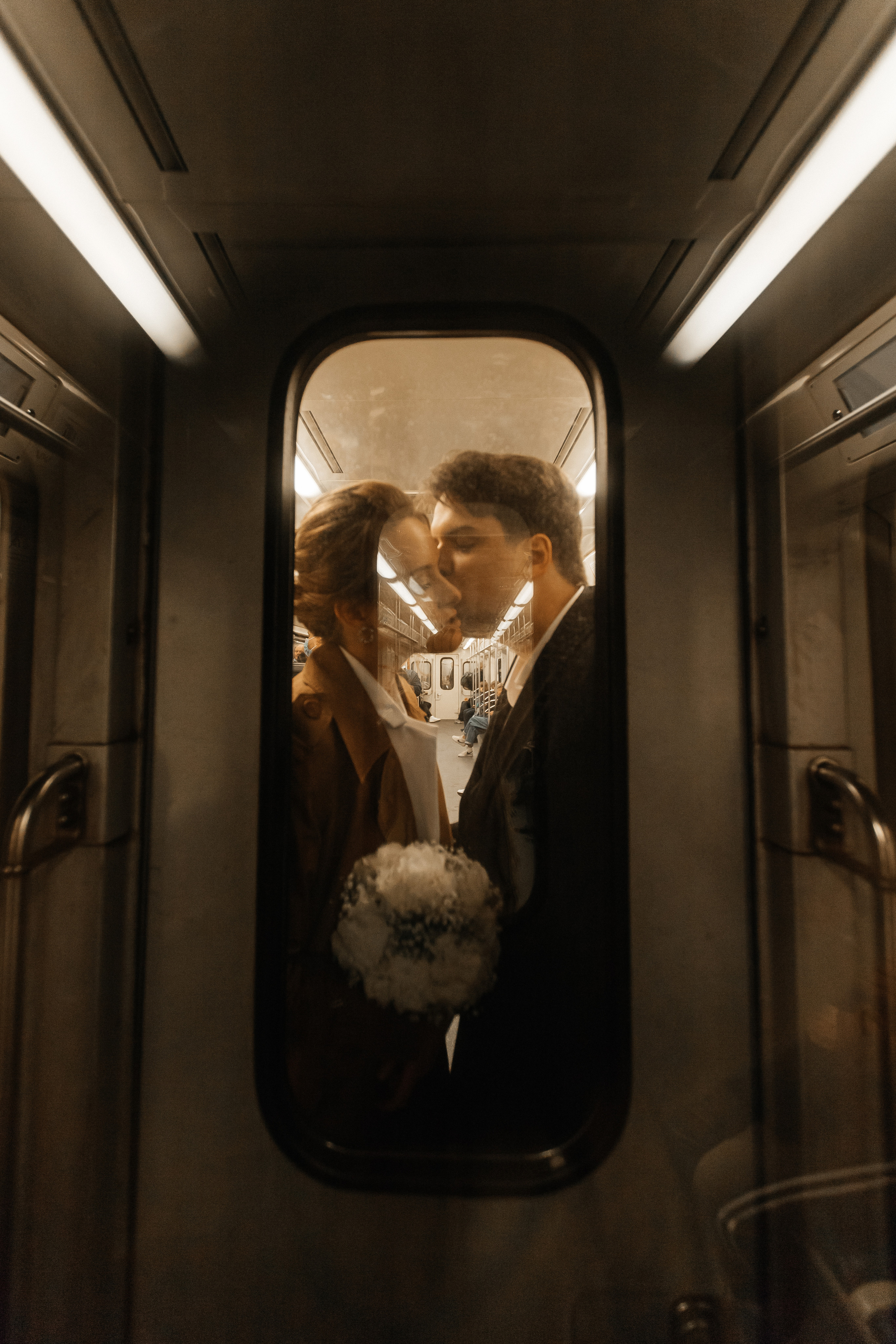 Ксения и Иван (ЗАГС + прогулка). Фотограф в Москве Екатерина Потапова