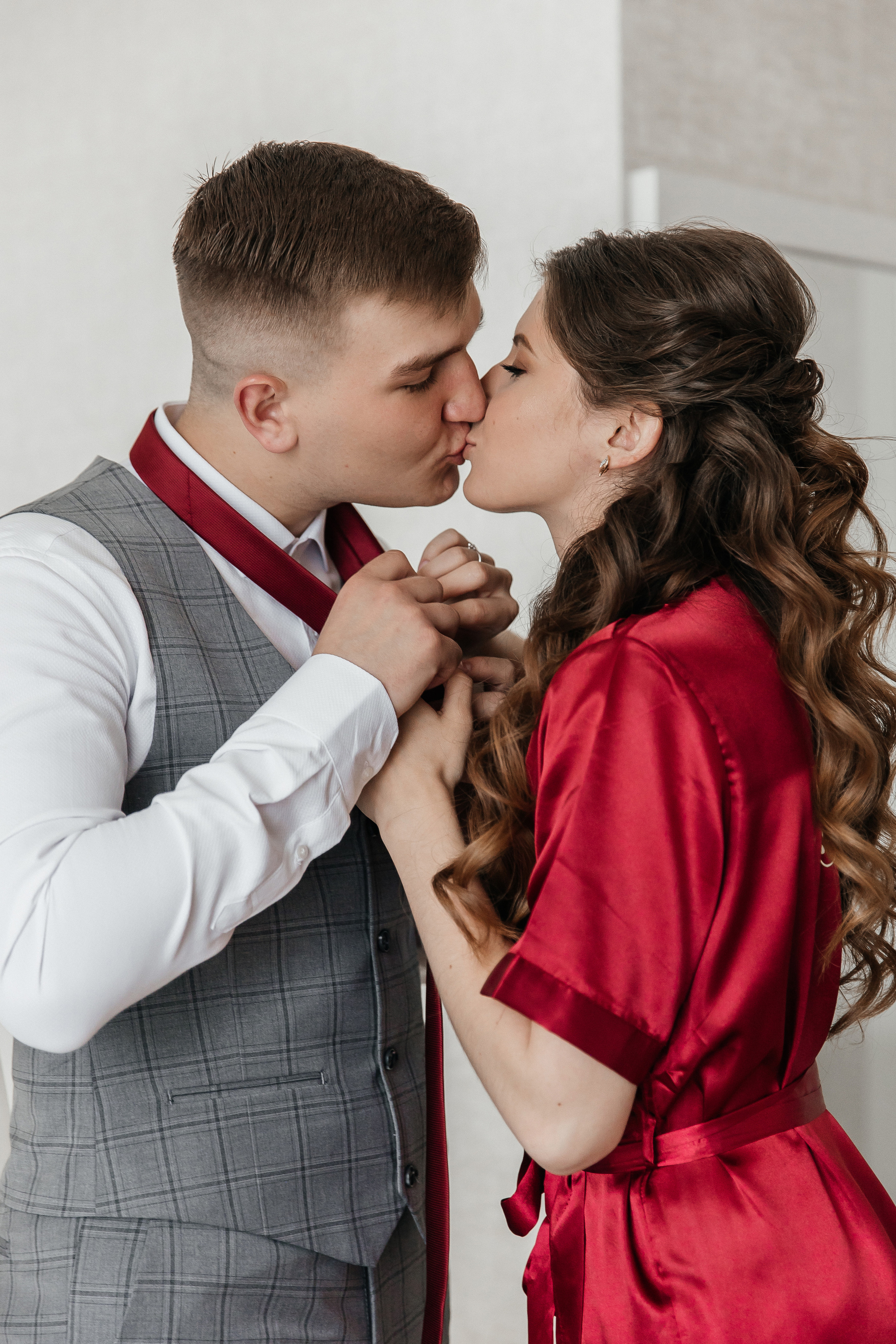 Анастасия и Никита (сборы + ЗАГС + прогулка). Фотограф в Москве Екатерина Потапова